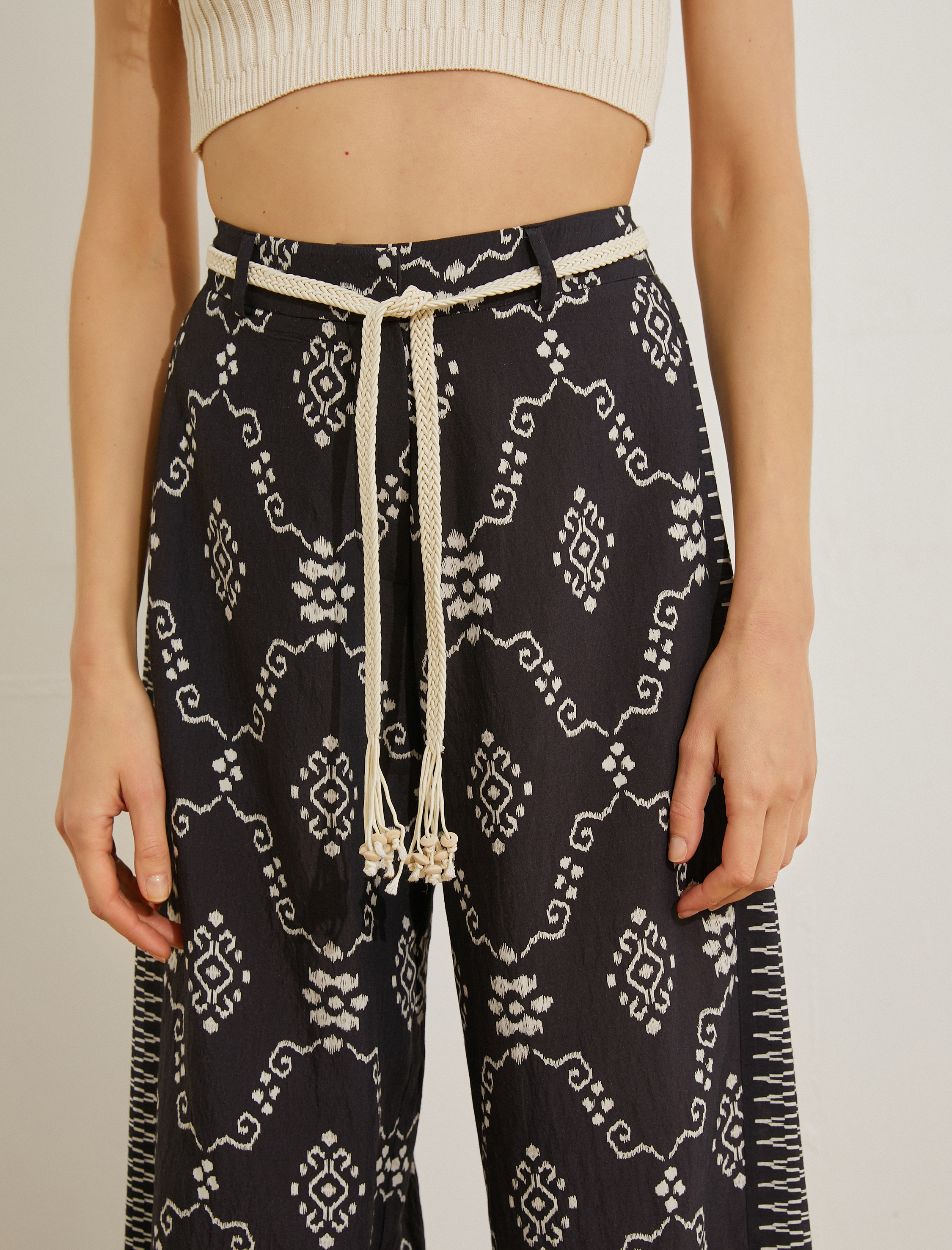 Etnik Baskılı Bol Paça Pantolon Cepli Kemerli