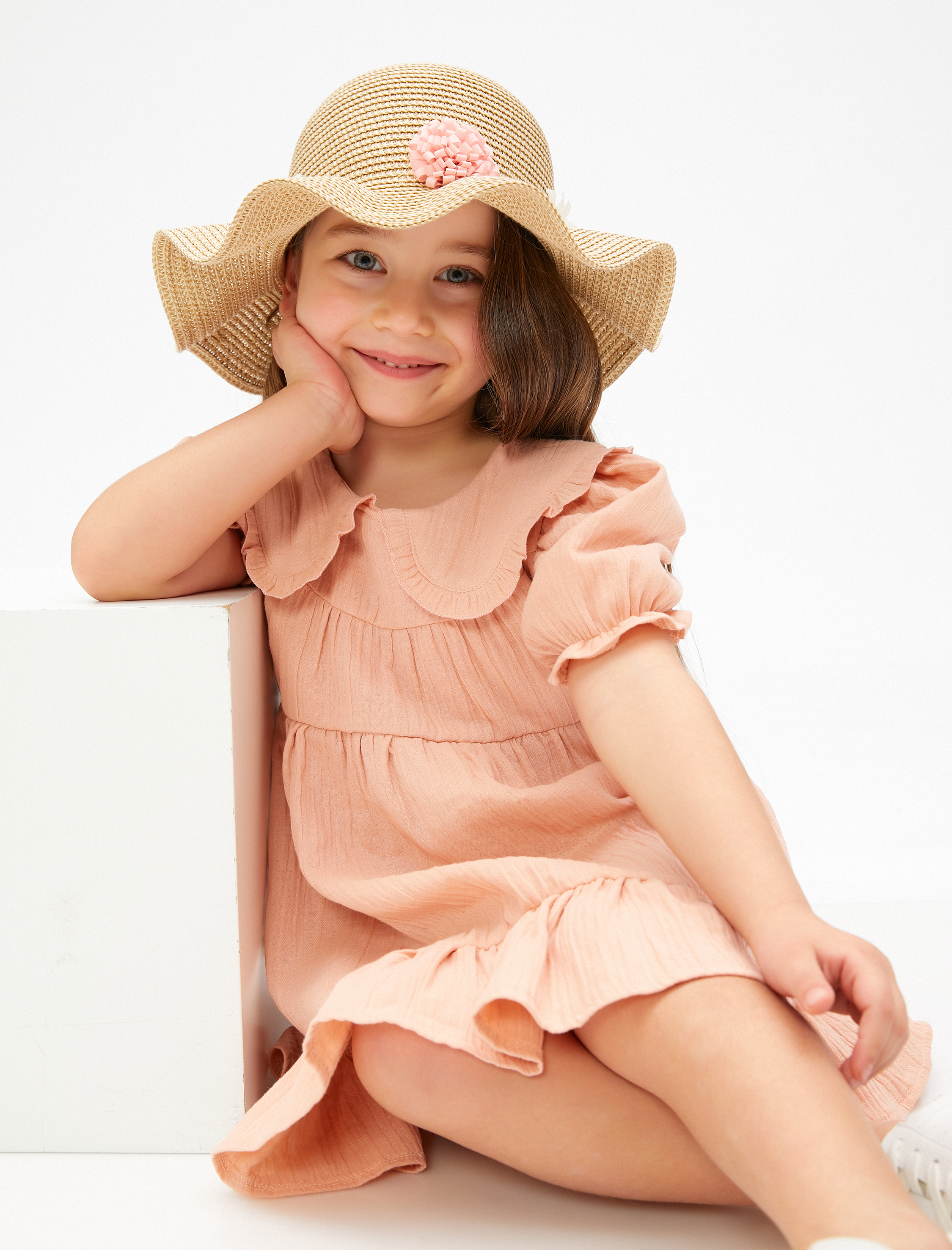  Kız Bebek Elbise Geniş Bebe Yaka Lastikli Kısa Balon Kollu Fırfırlı Pamuklu