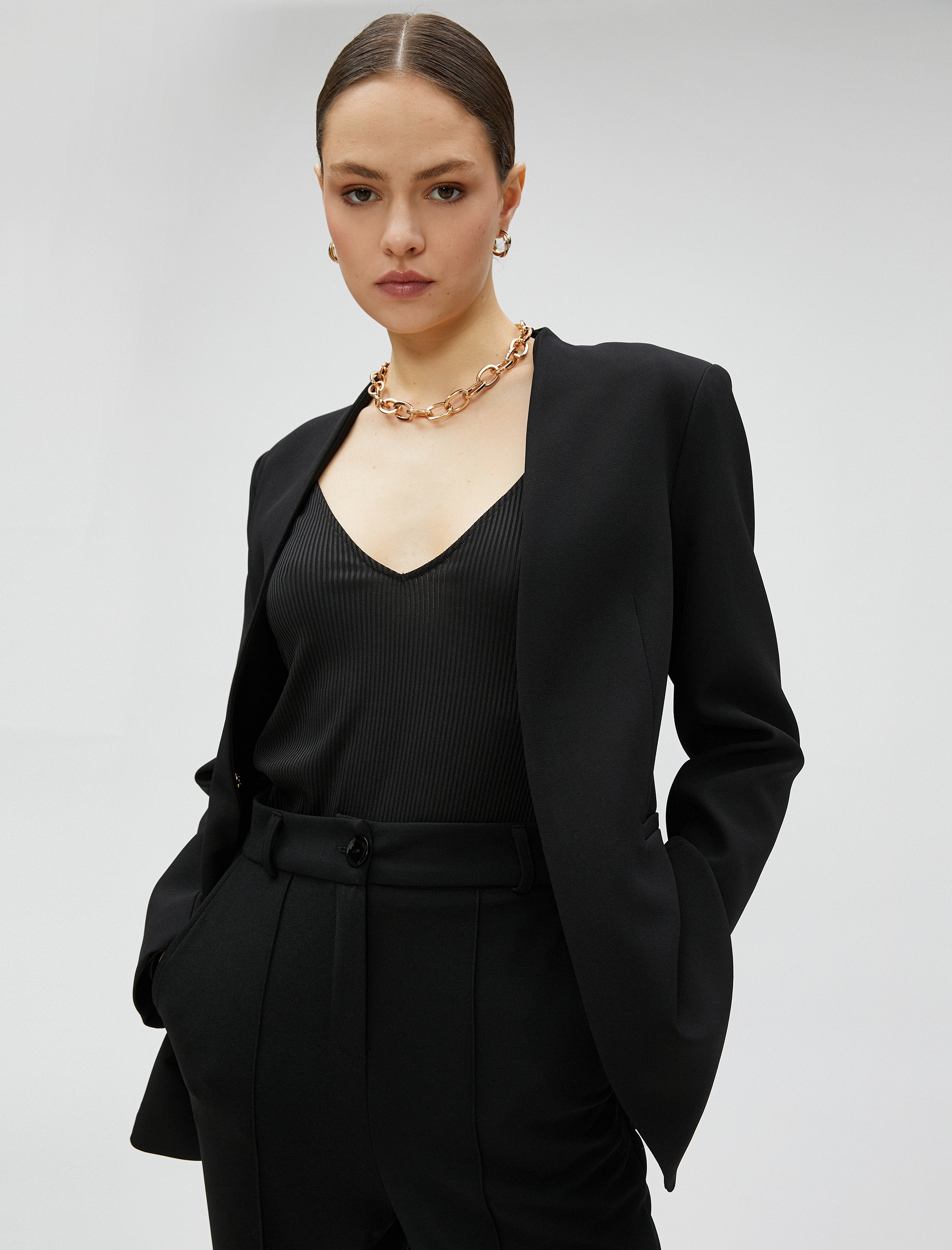   Blazer Ceket V Yaka Cep Detaylı