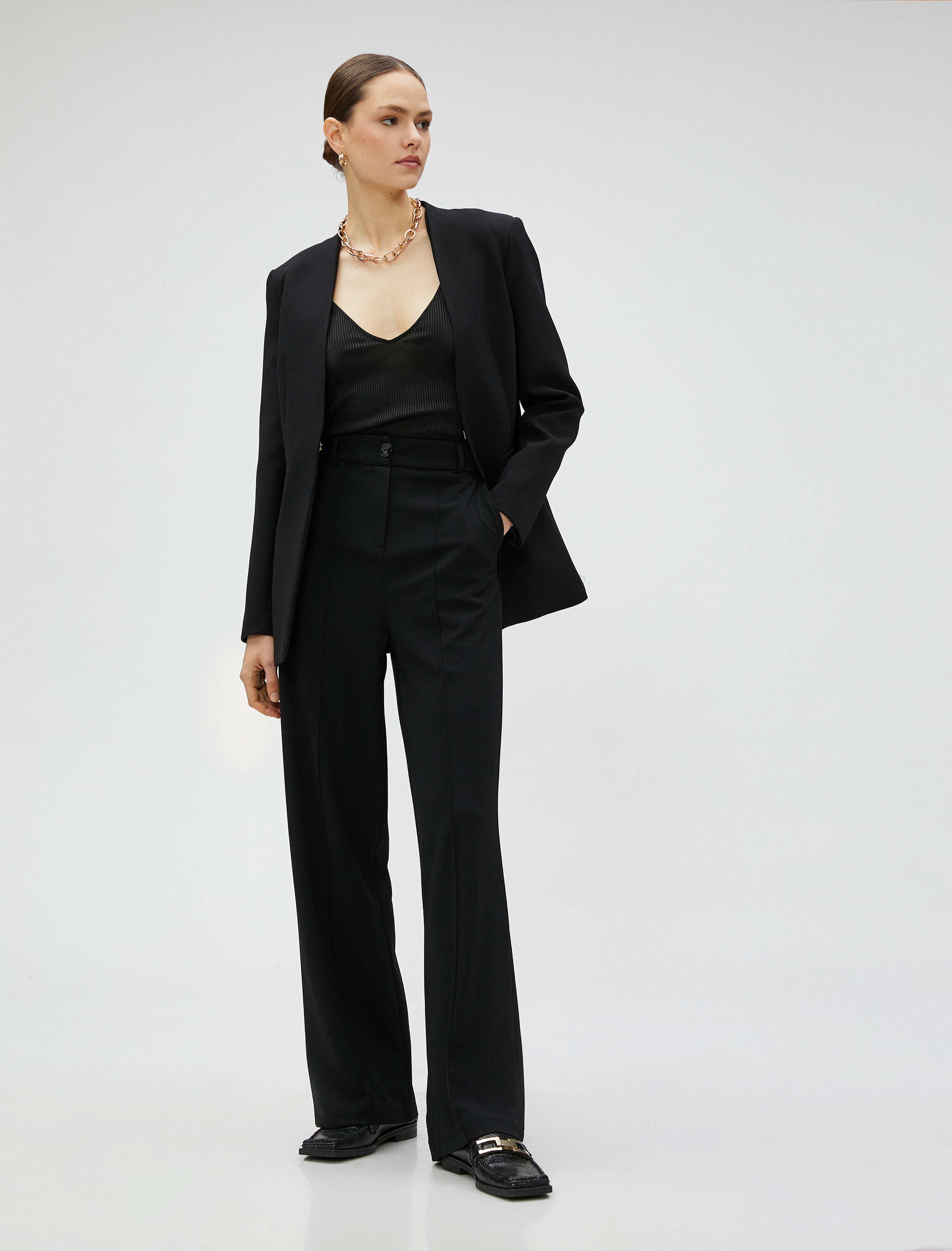   Blazer Ceket V Yaka Cep Detaylı