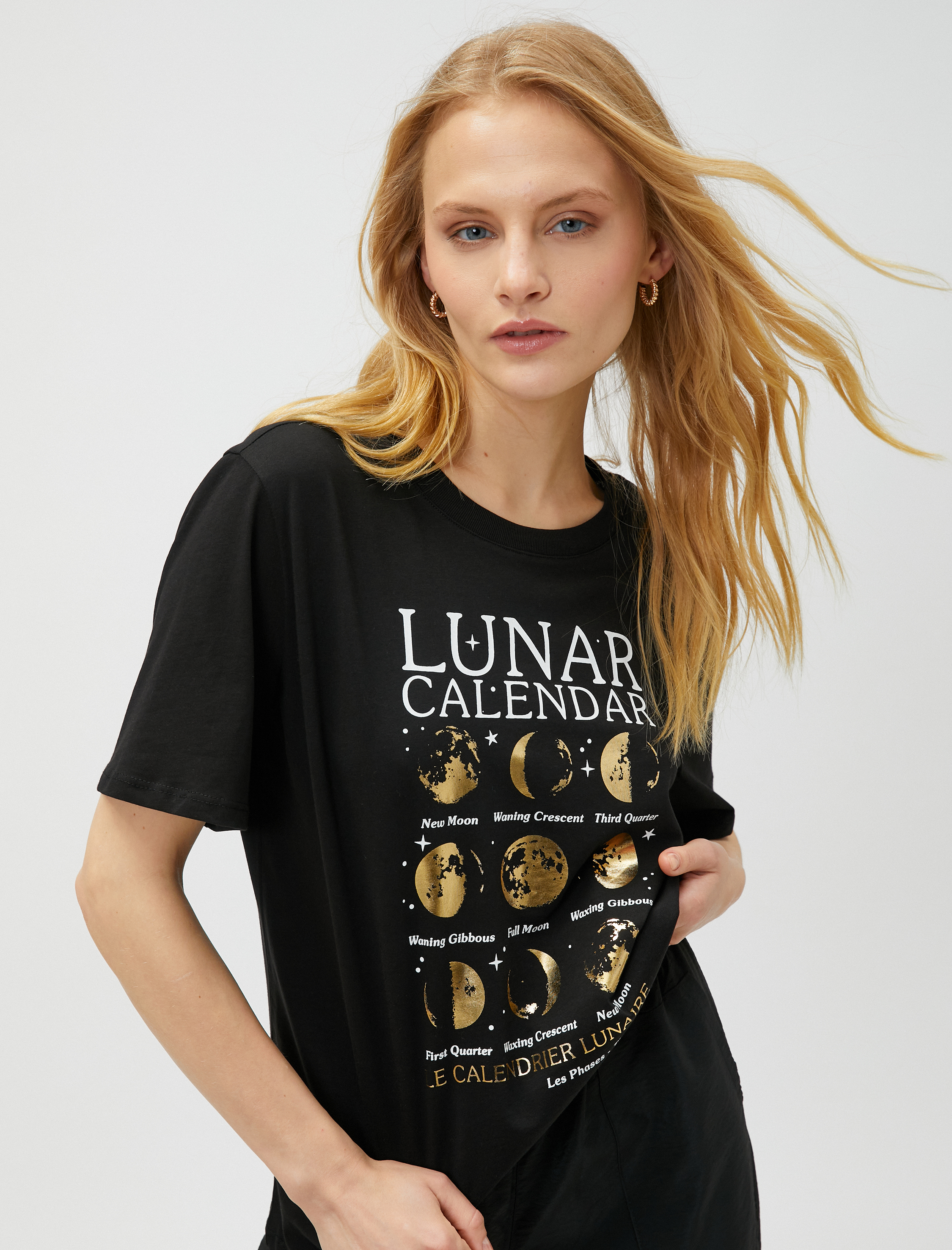   Ay Baskılı Tişört Pamuklu