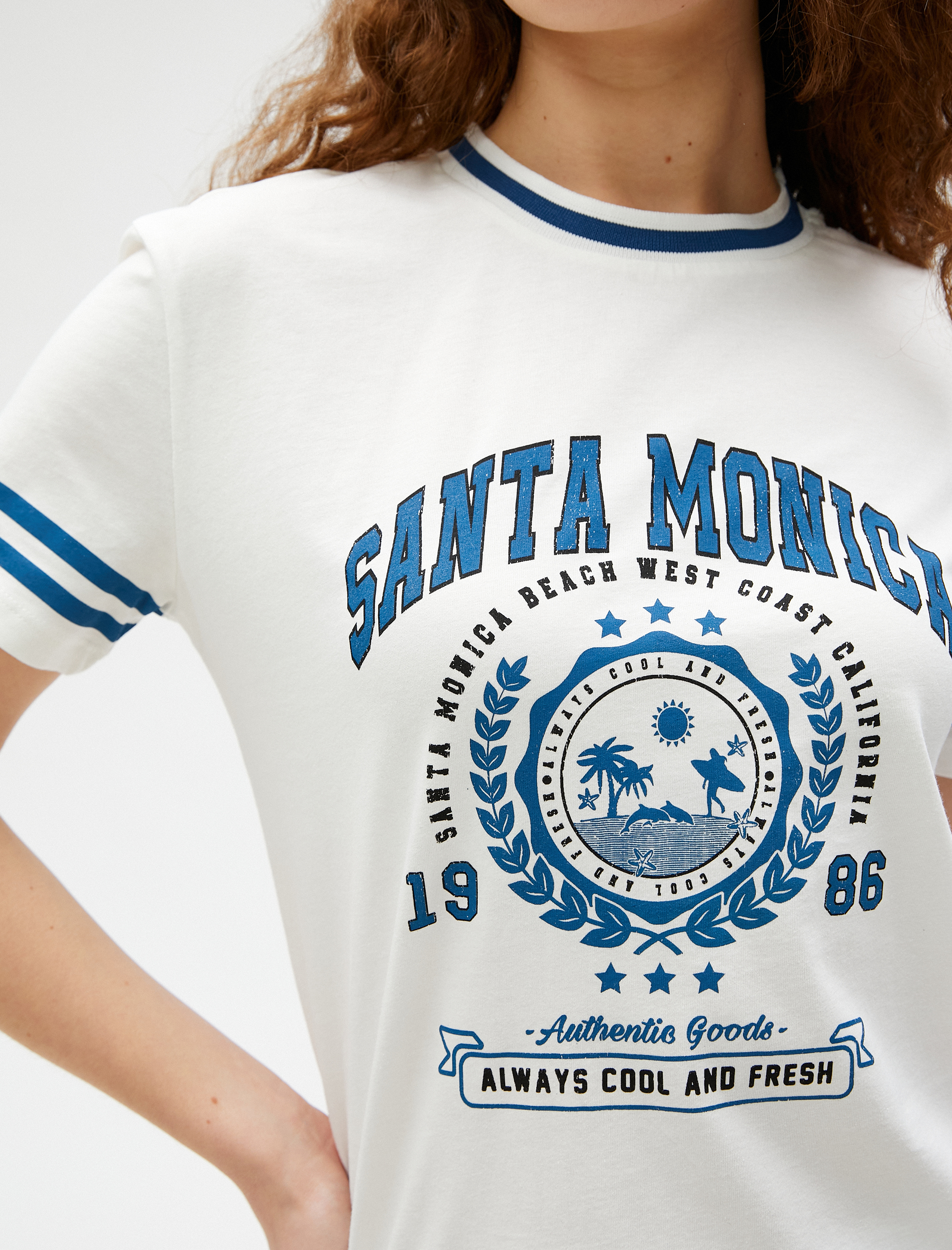   Kolej Baskılı Tişört Kısa Kollu Bisiklet Yaka Pamuklu