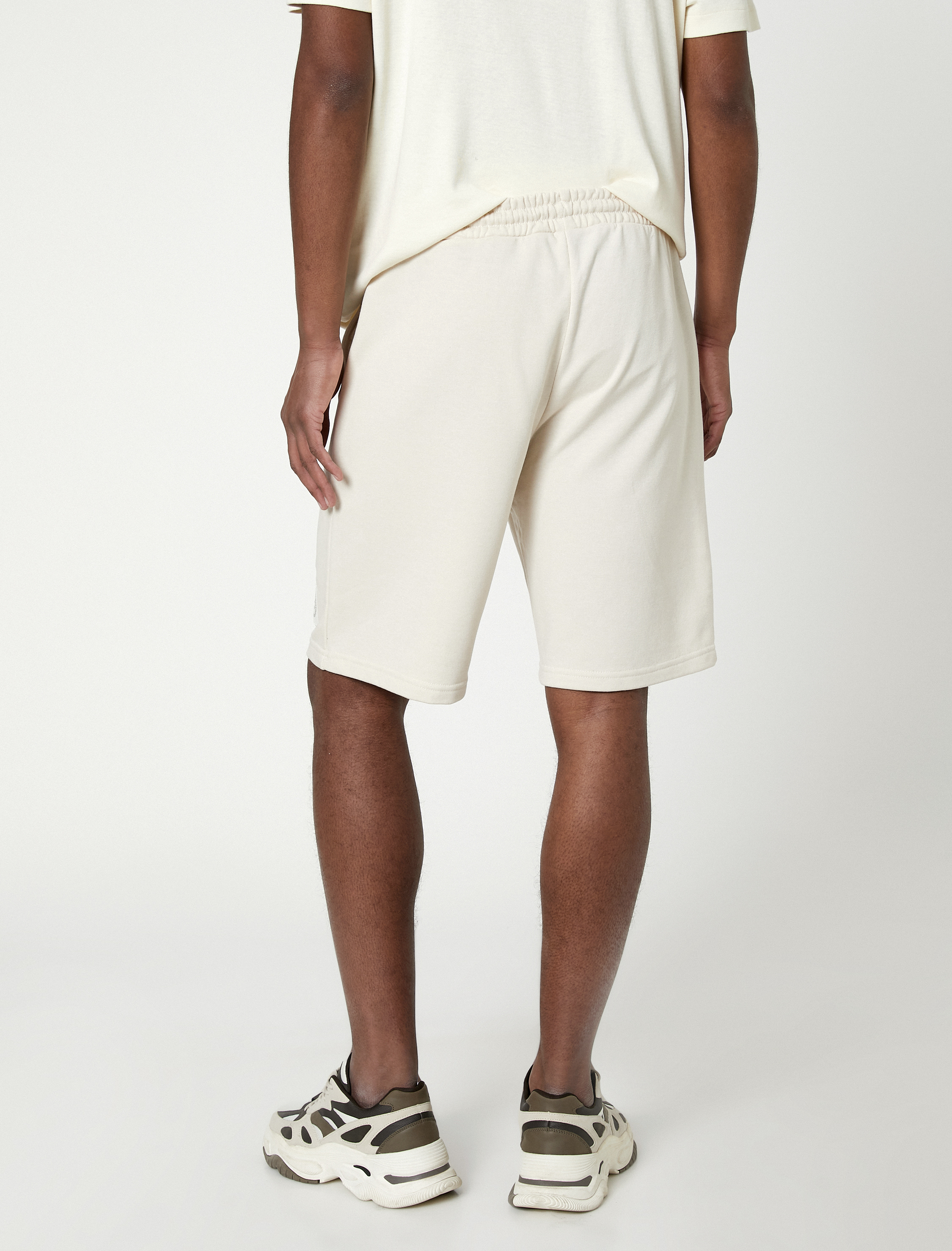   Beli Bağcıklı Şort Cep Detaylı Nervürlü Etiketli