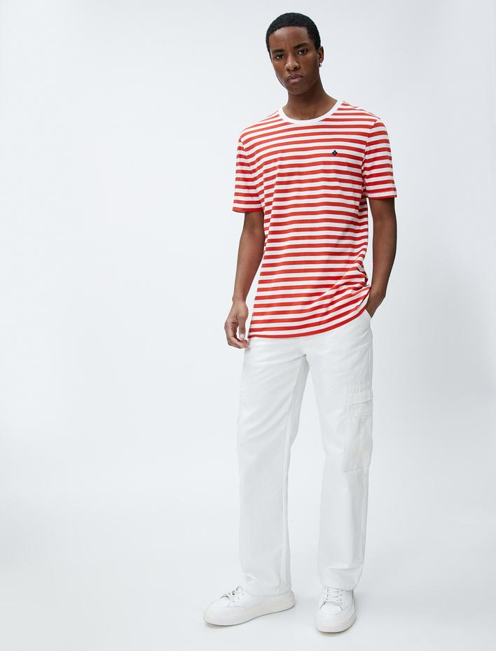  Çizgili Tişört İşleme Detaylı Bisiklet Yaka Kısa Kollu Pamuklu