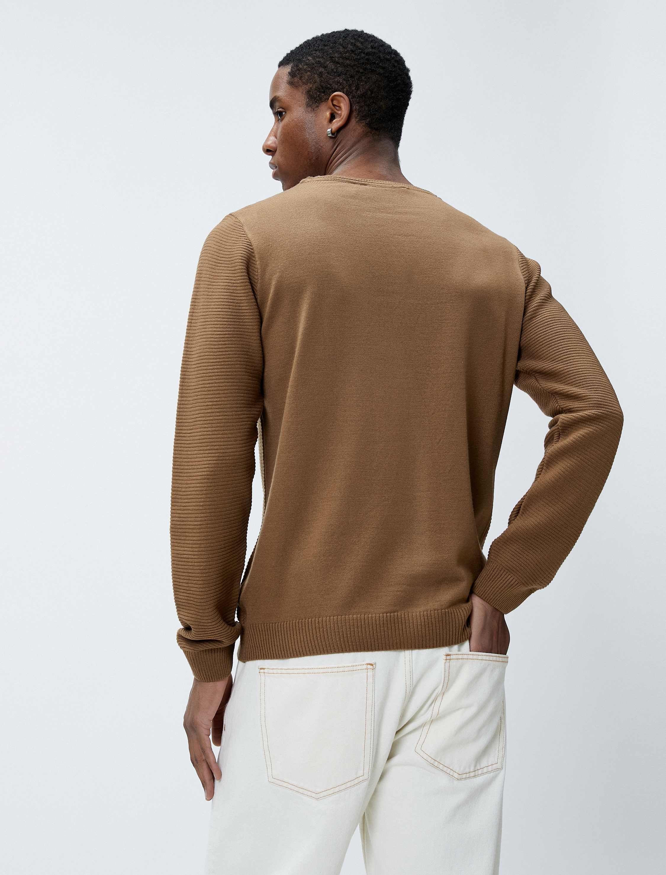   Basic Kazak Bisiklet Yaka Slim Fit Uzun Kollu Dokulu