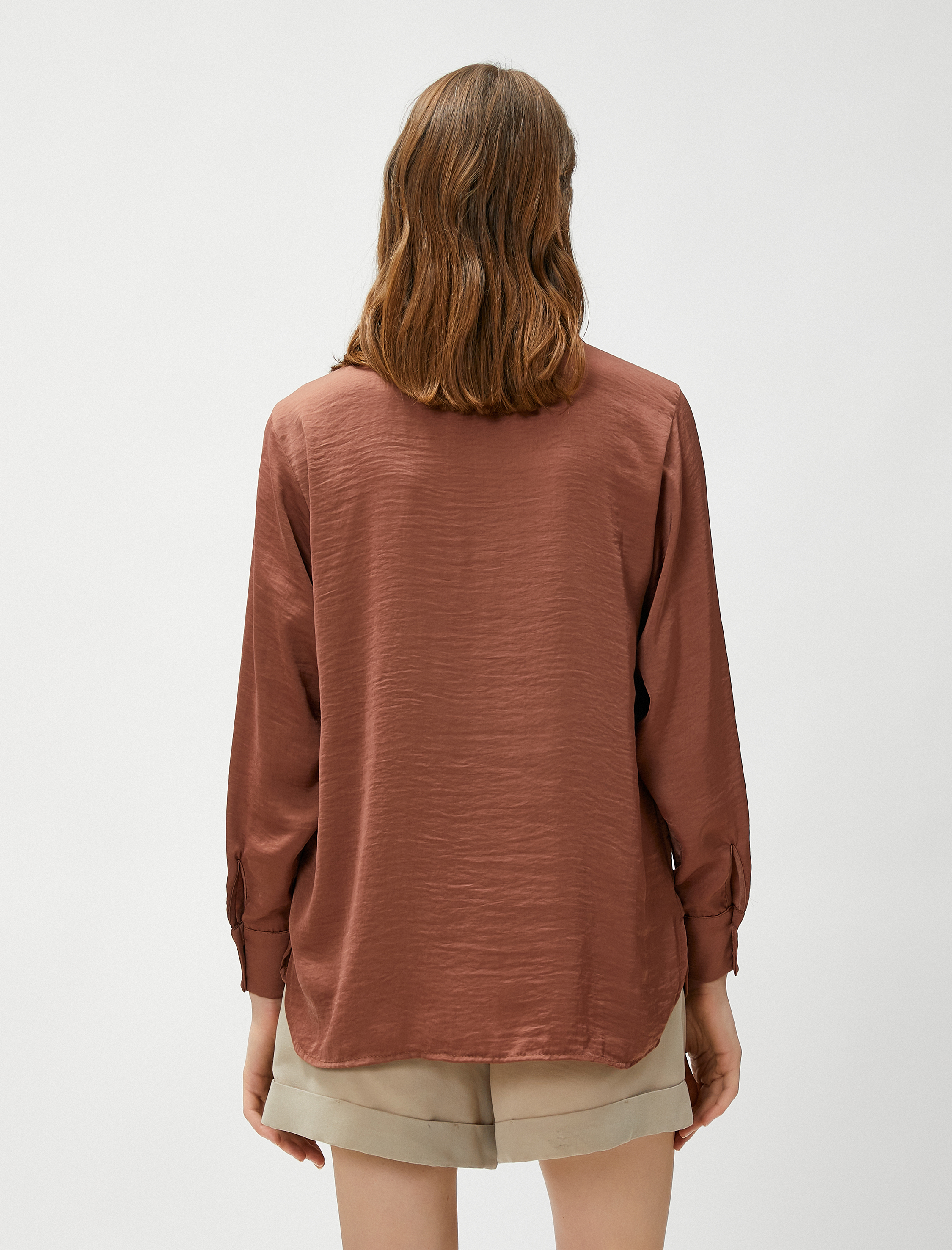   Uzun Kollu Gömlek Düğmeli