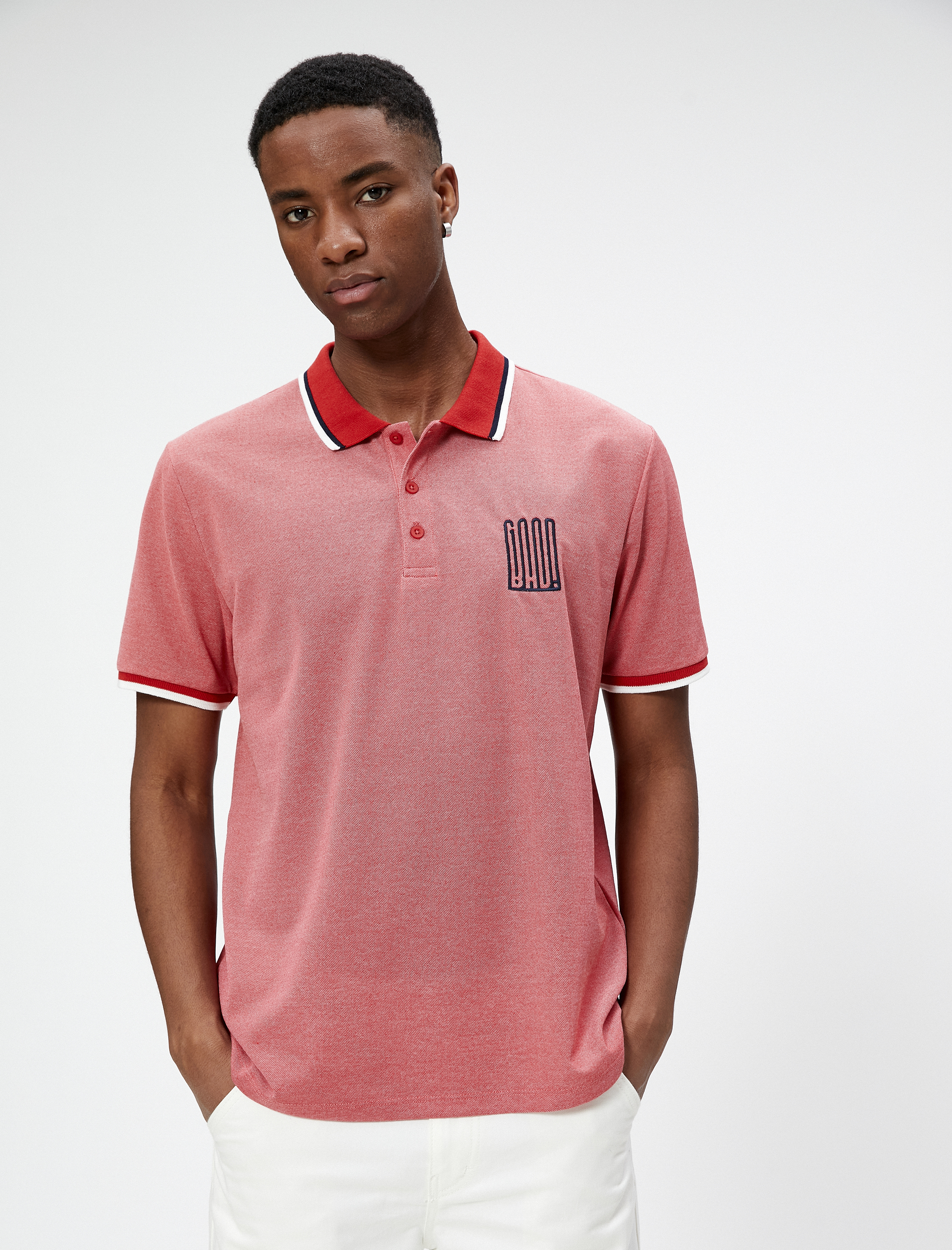 Polo Yaka Tişört Düğmeli Slogan İşlemeli Dar Kesim Kısa Kollu