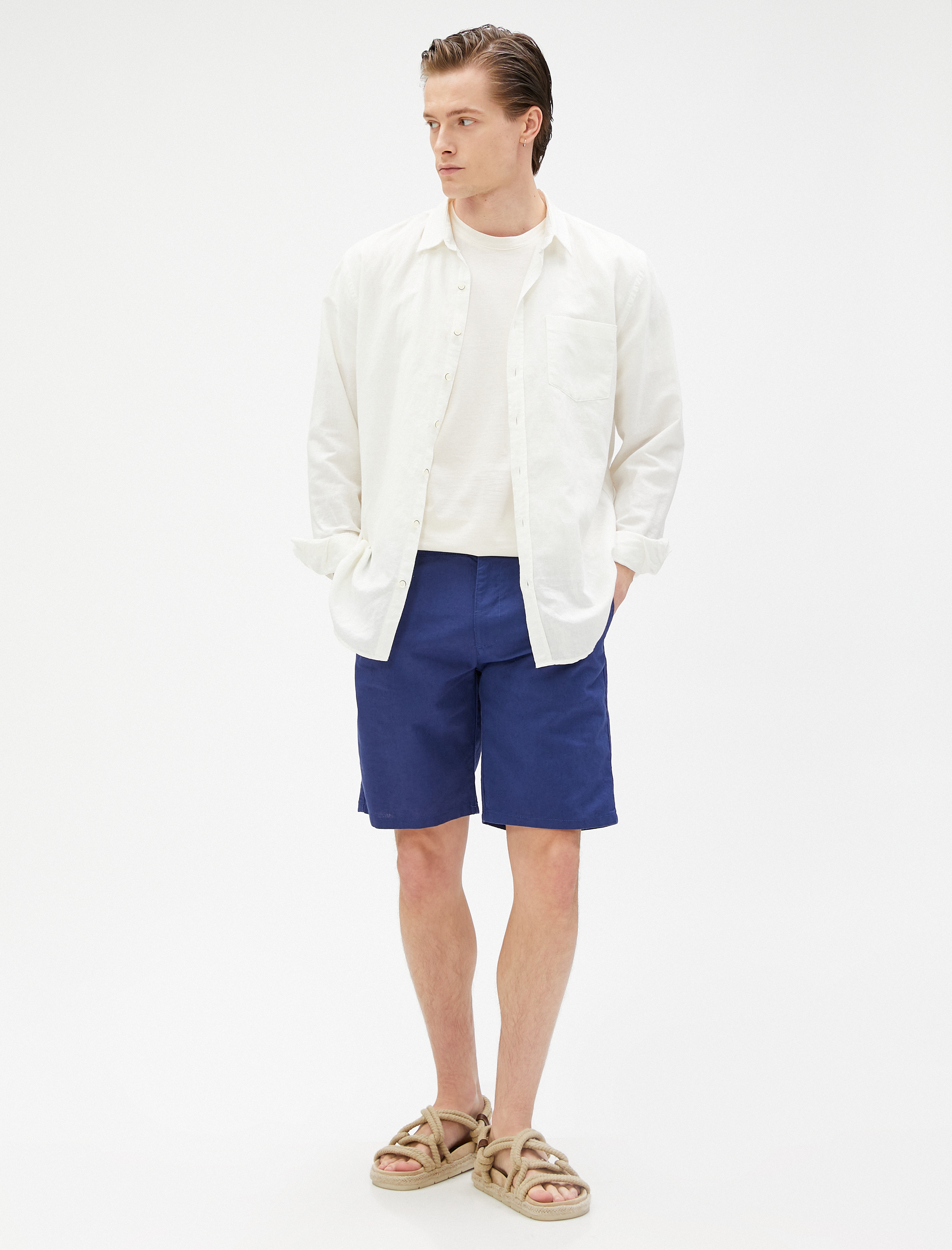   Bermuda Şort Keten Karışımlı Cep Detaylı Düğmeli