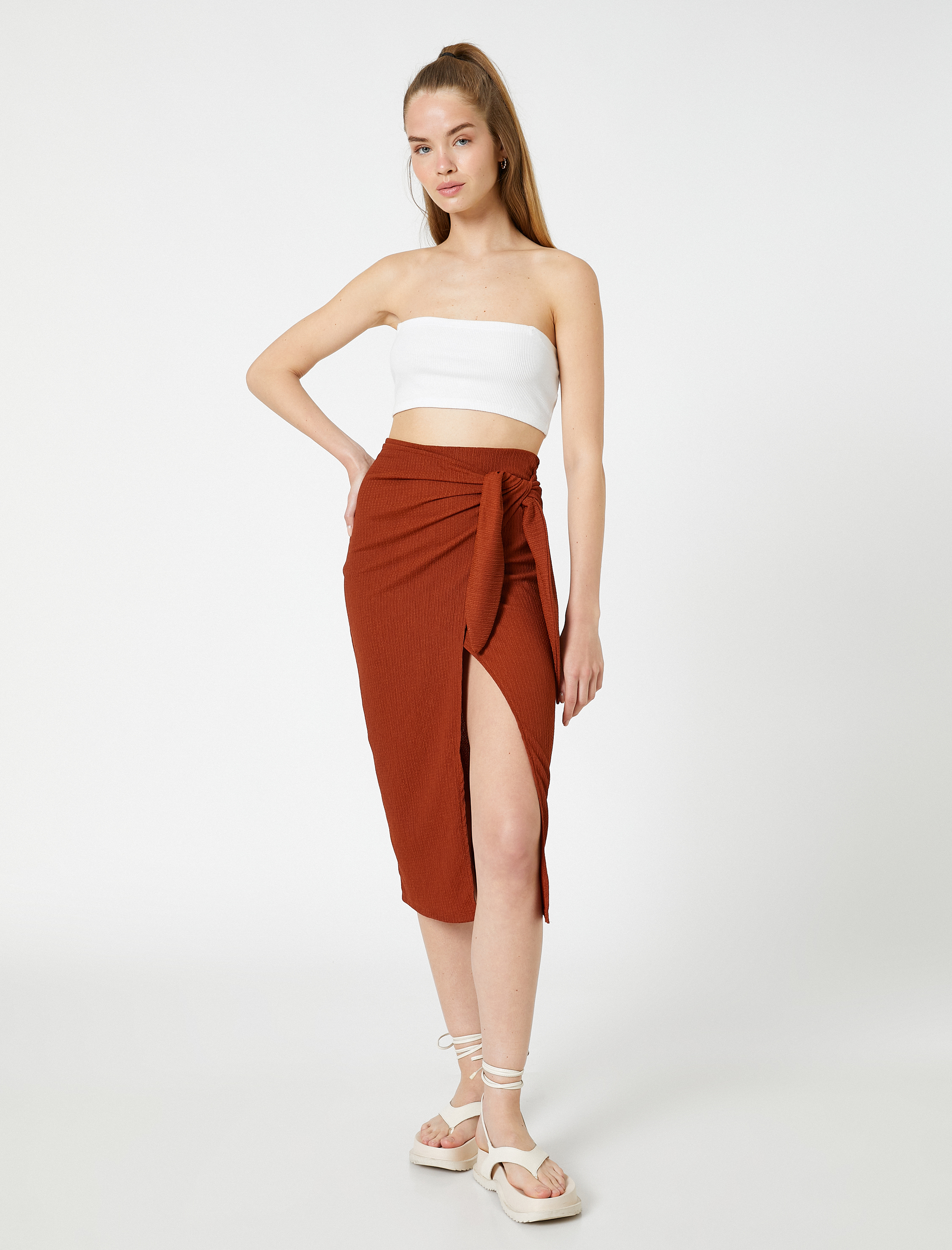   Midi Etek Yırtmaçlı Beli Bağlamalı Bürümcük