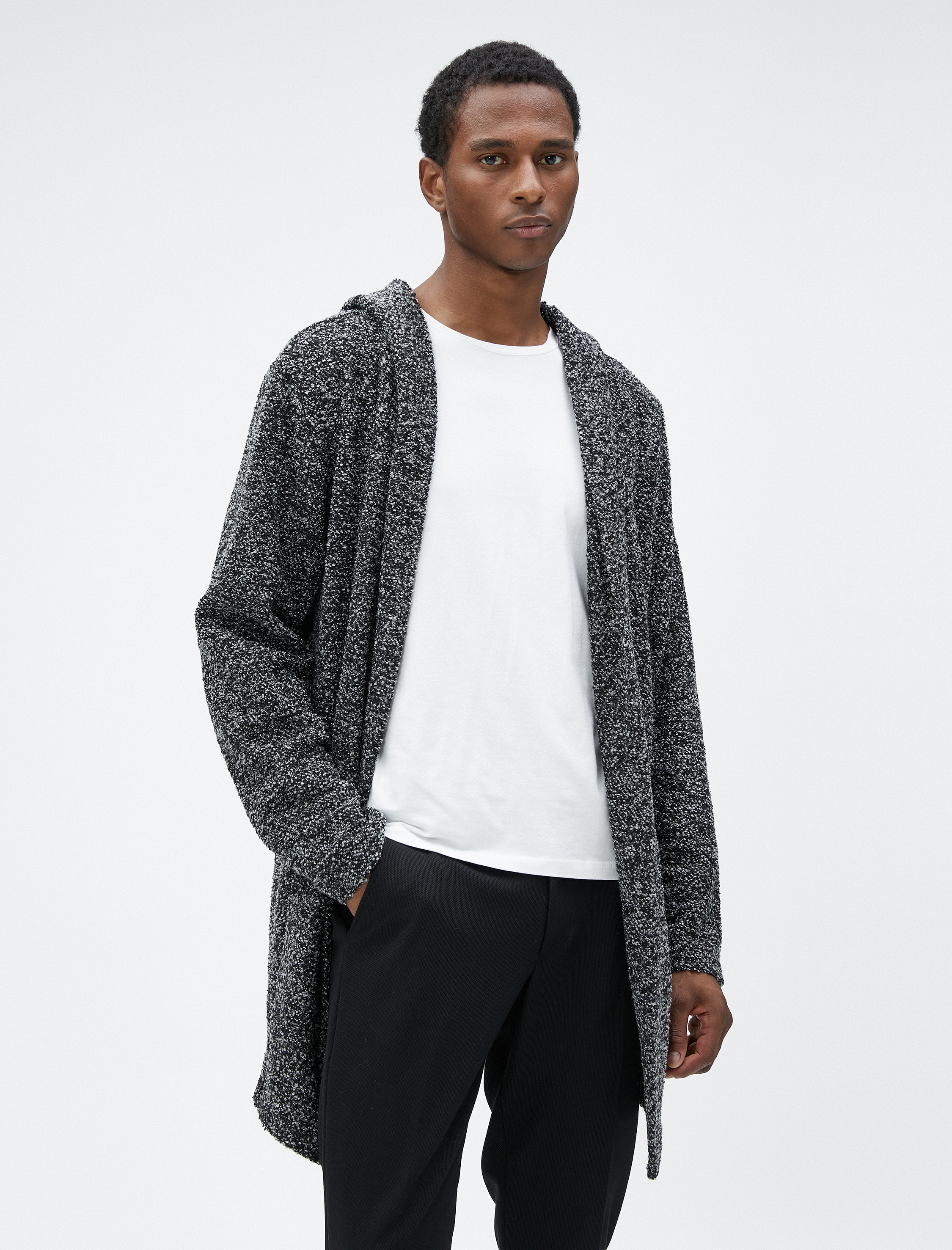   Uzun Kapüşonlu Hırka Dokulu Cep Detaylı