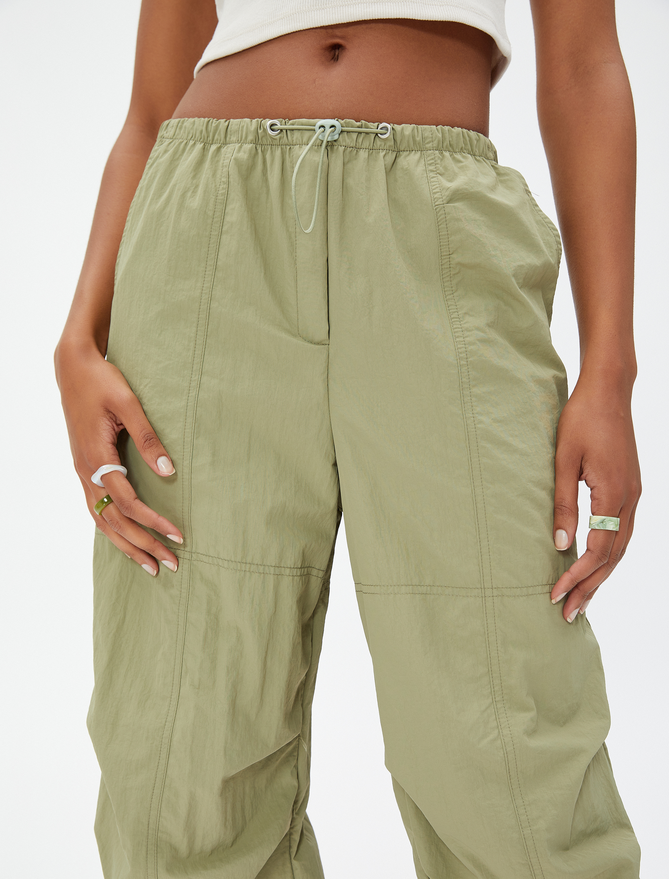   Paraşüt Pantolon Beli ve Paçası Lastikli Stoperli