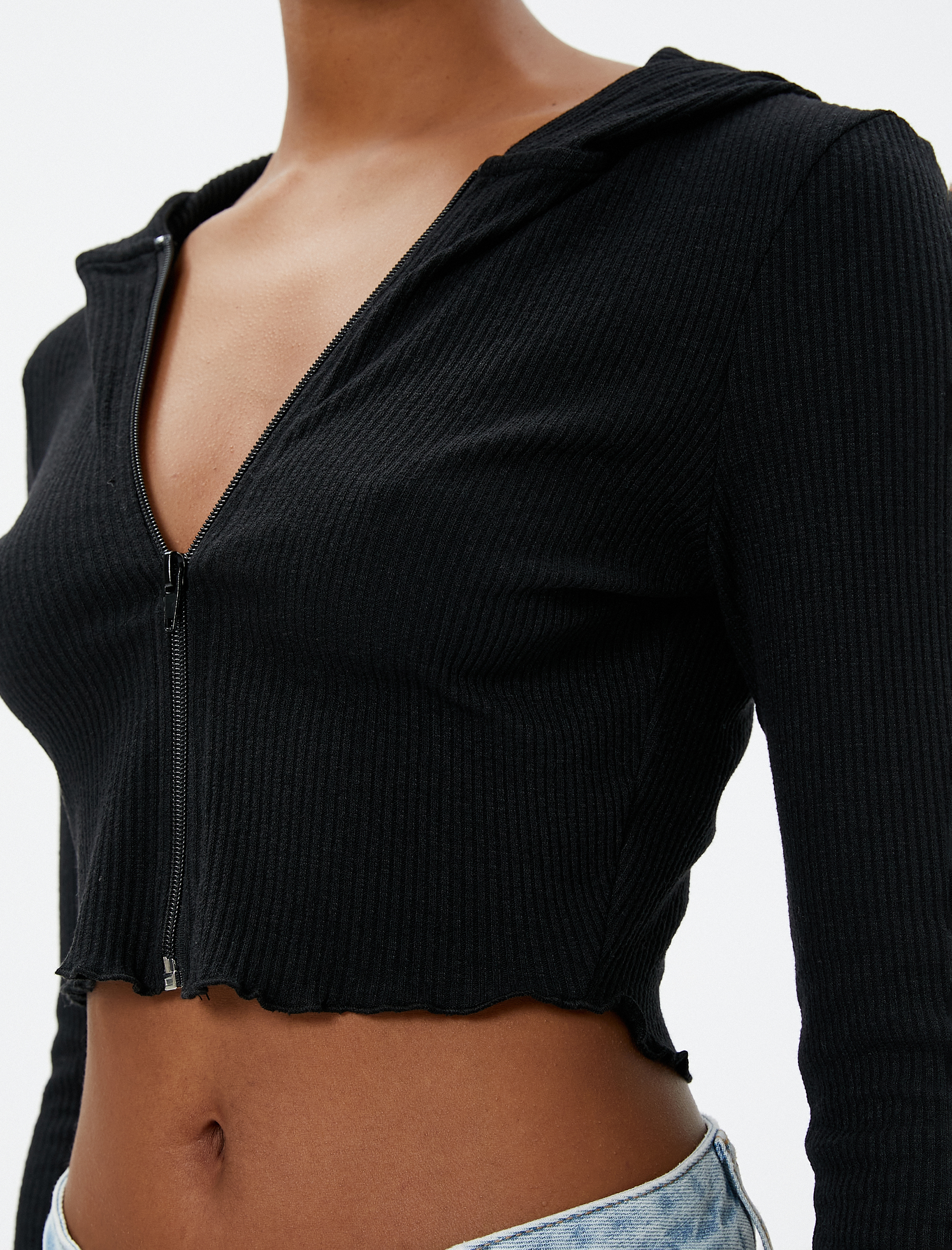   Kapüşonlu Hırka Crop Fermuarlı Kaşkorse Dikiş Detaylı