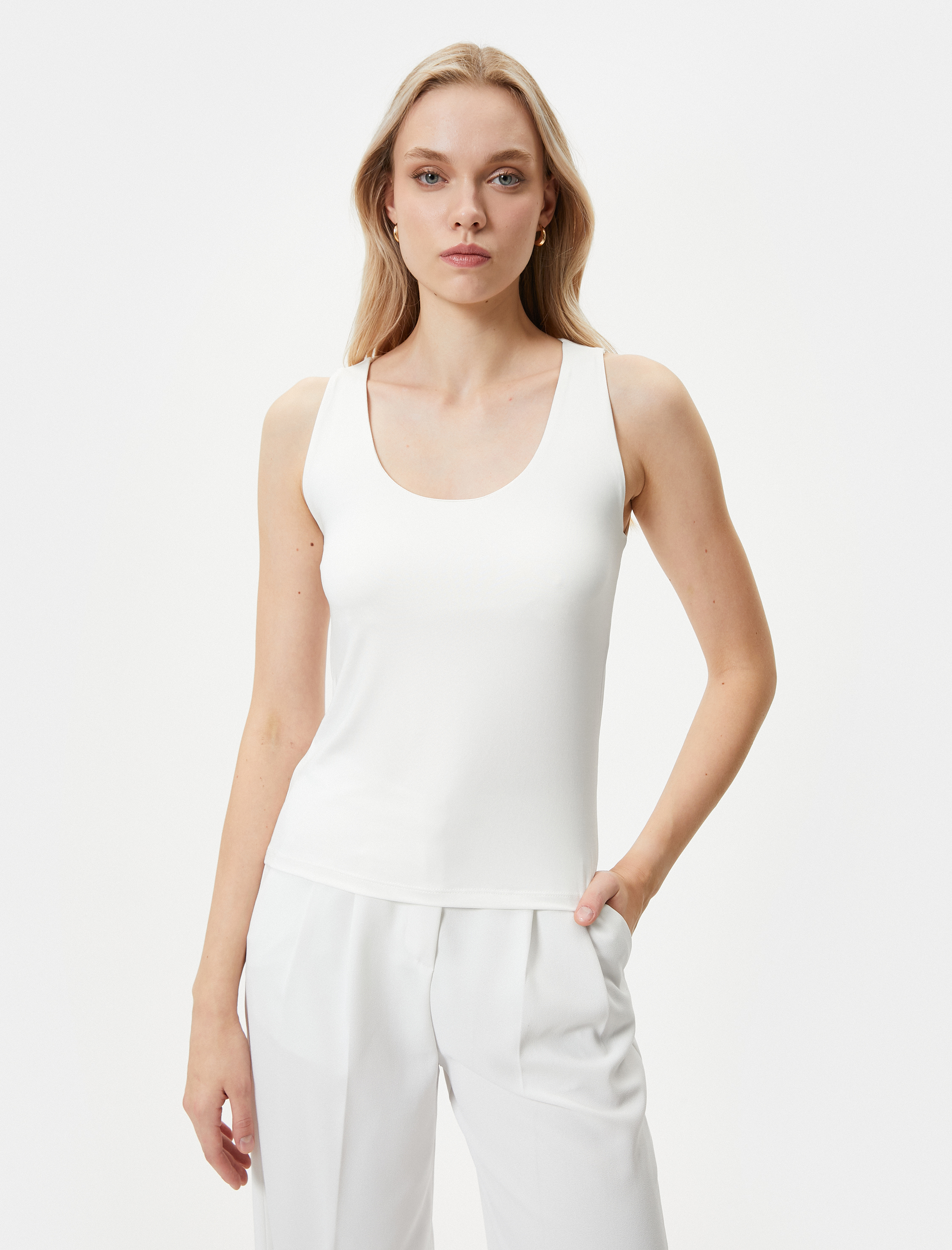   Askılı Atlet Basic U Yaka Slim Fit