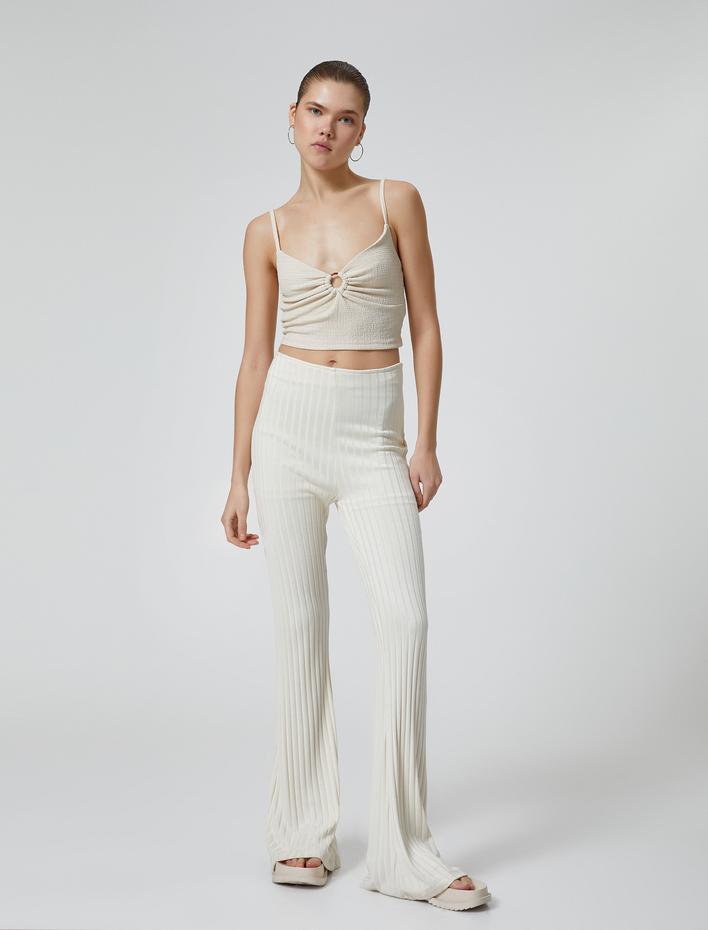  İnce Askılı Crop Büstiyer Kalp Yaka Pencere Detaylı Bürümcük