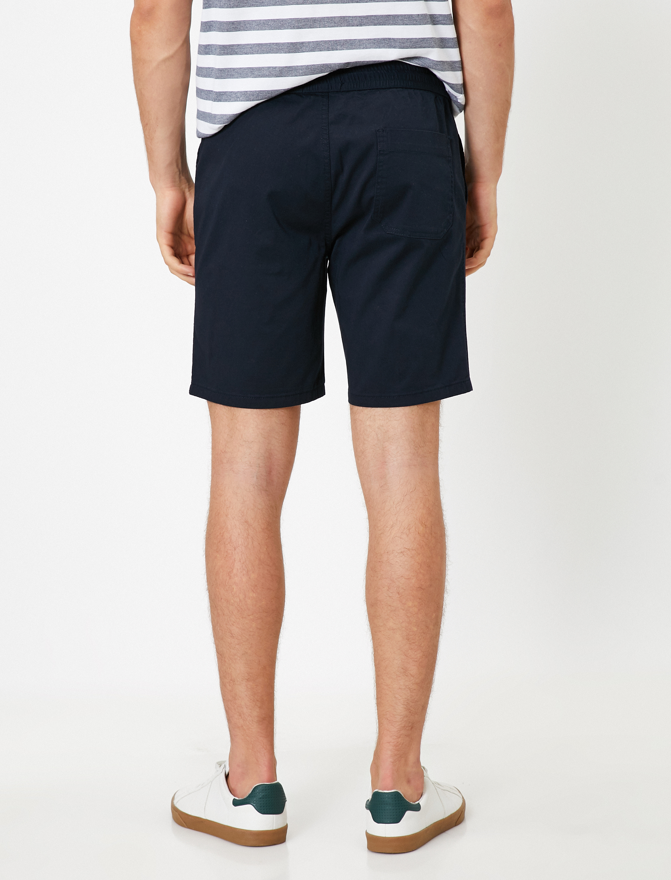   Beli Bağlamalı Şort