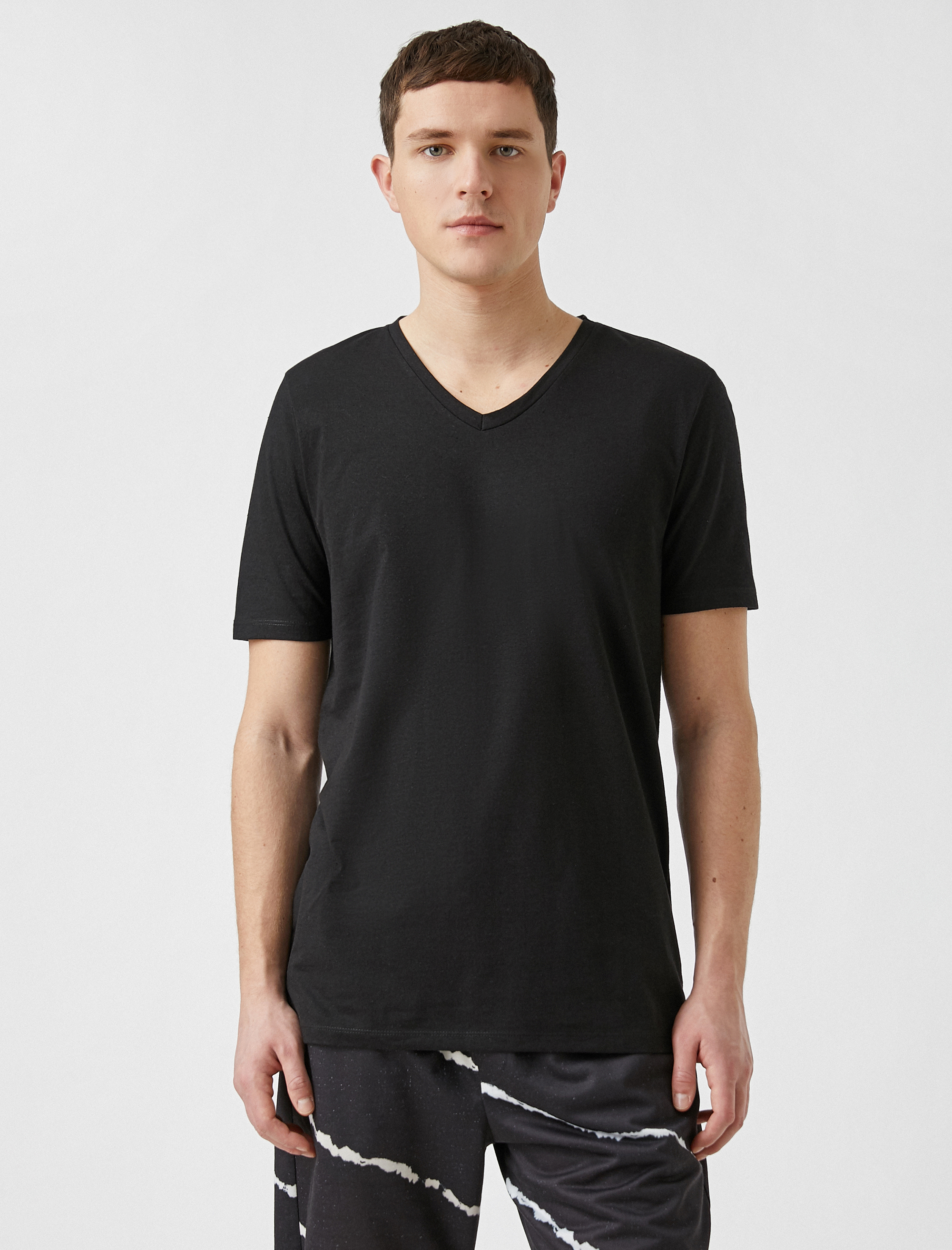   Slim Fit Basic Tişört