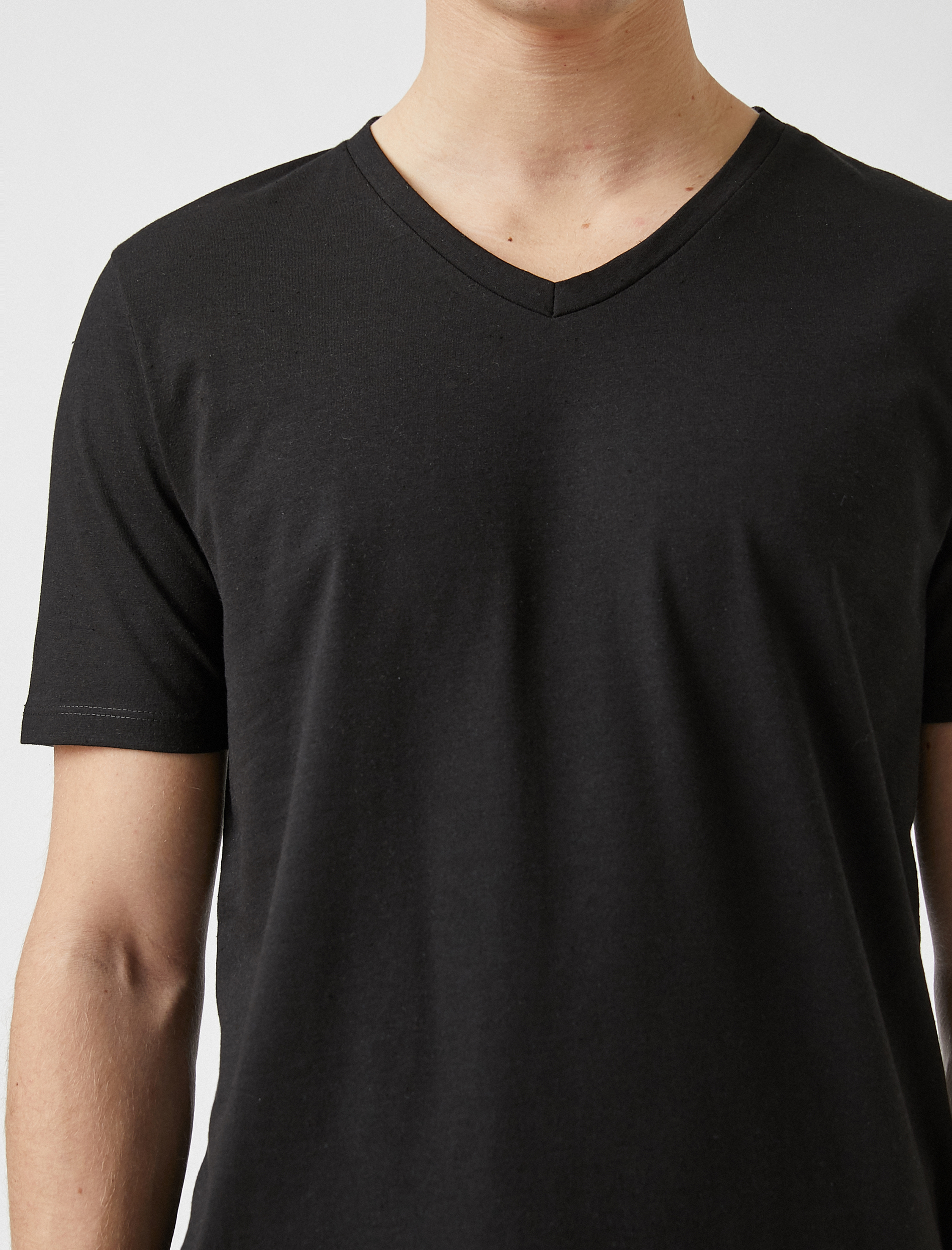   Slim Fit Basic Tişört