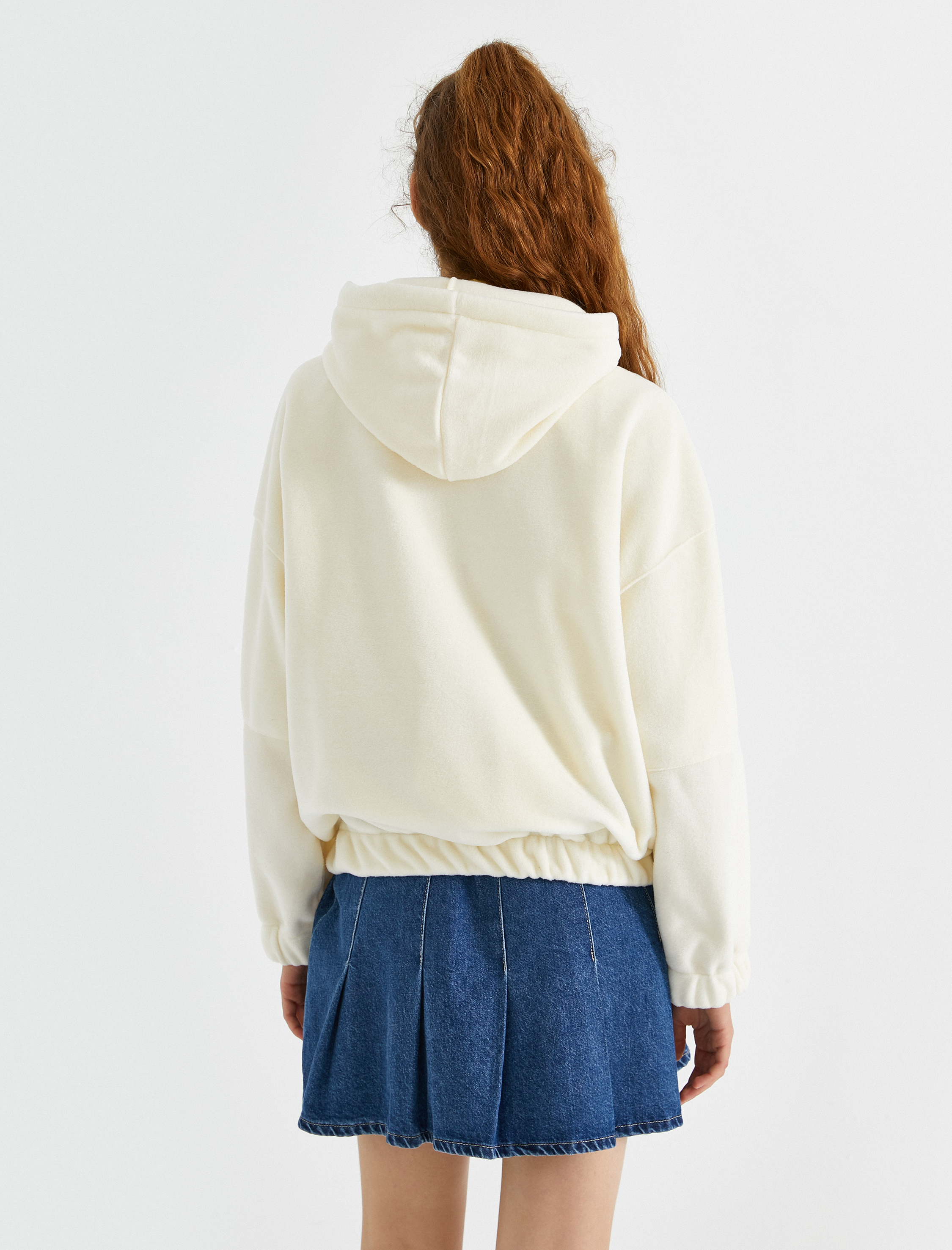   Kapüşonlu Kolları Lastikli Sweatshirt