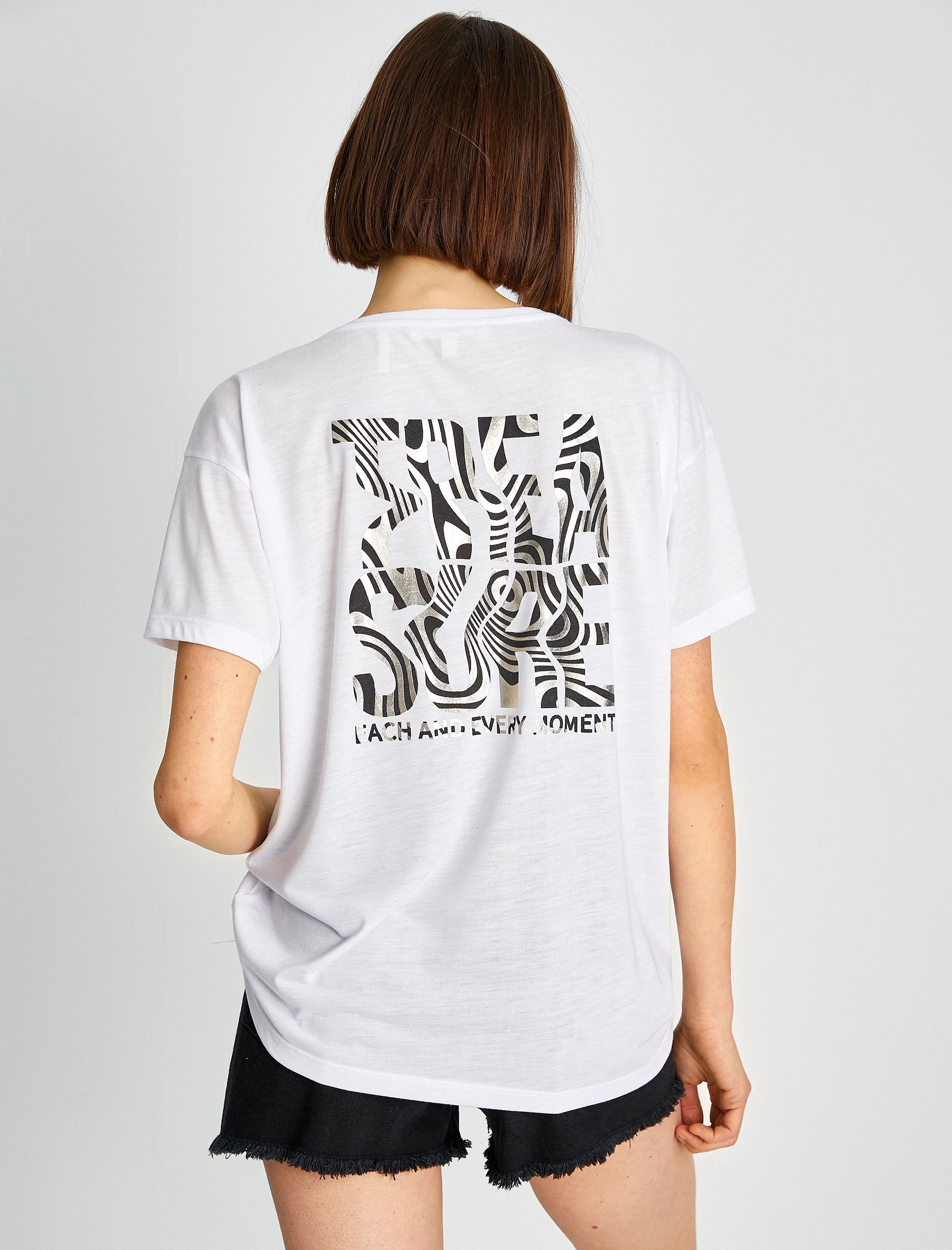   Minimal Baskılı Tişört Kısa Kollu