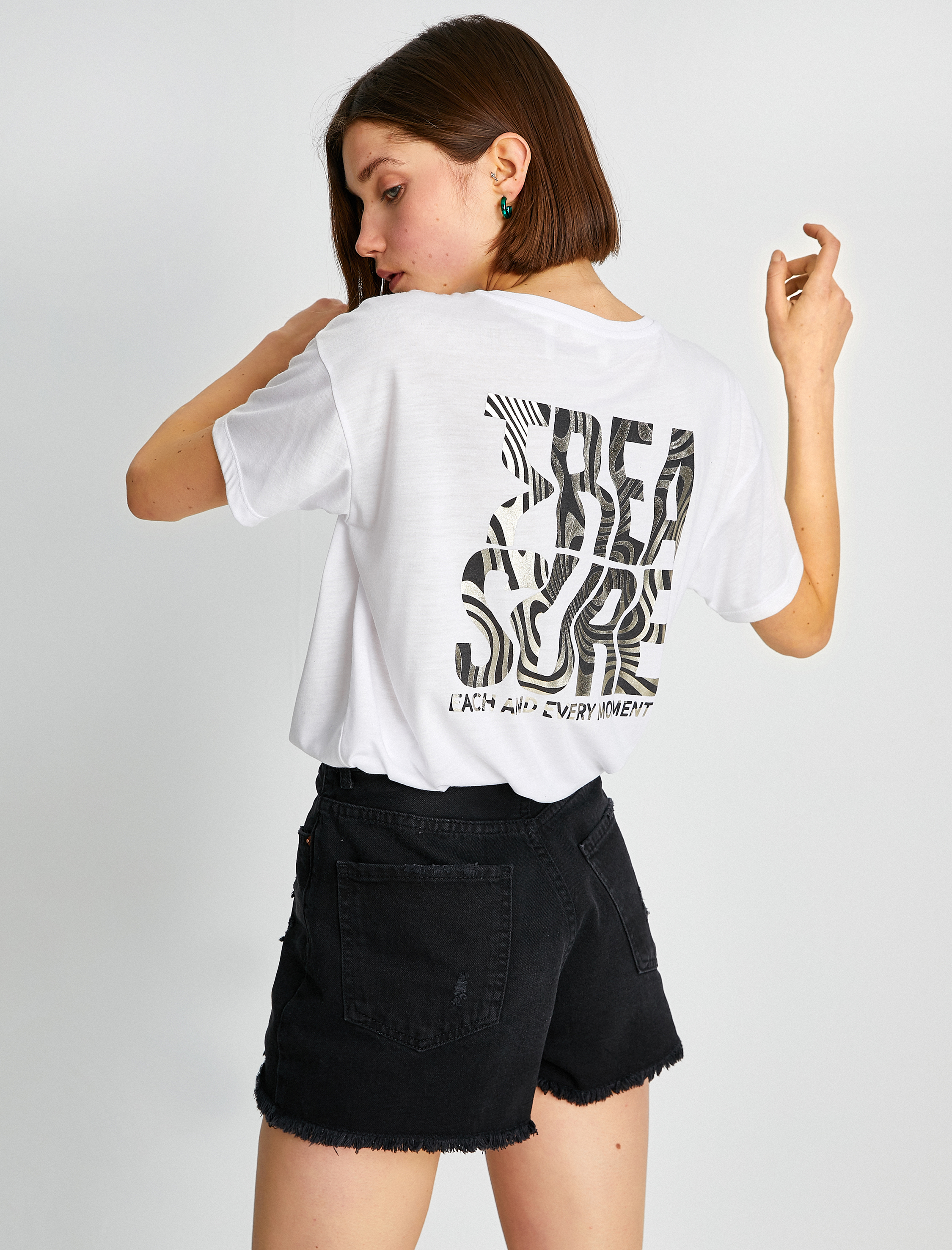   Minimal Baskılı Tişört Kısa Kollu