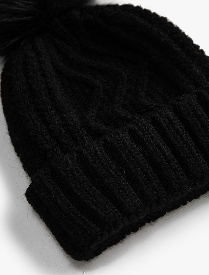 Kadın Saç Örgü Bere