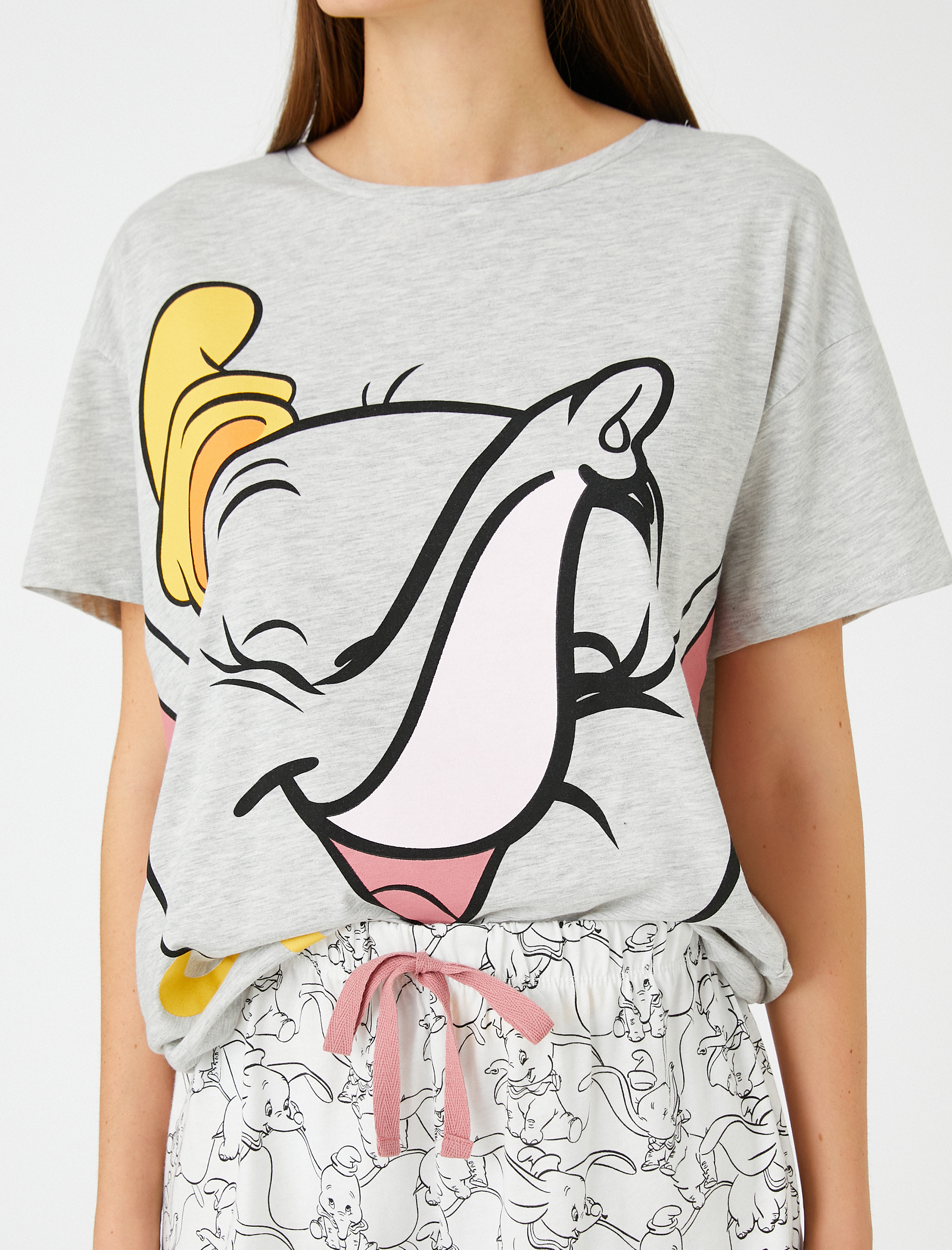 Şortlu Pijama Takımı Dumbo Baskılı Kısa Kollu Disney Lisanslı