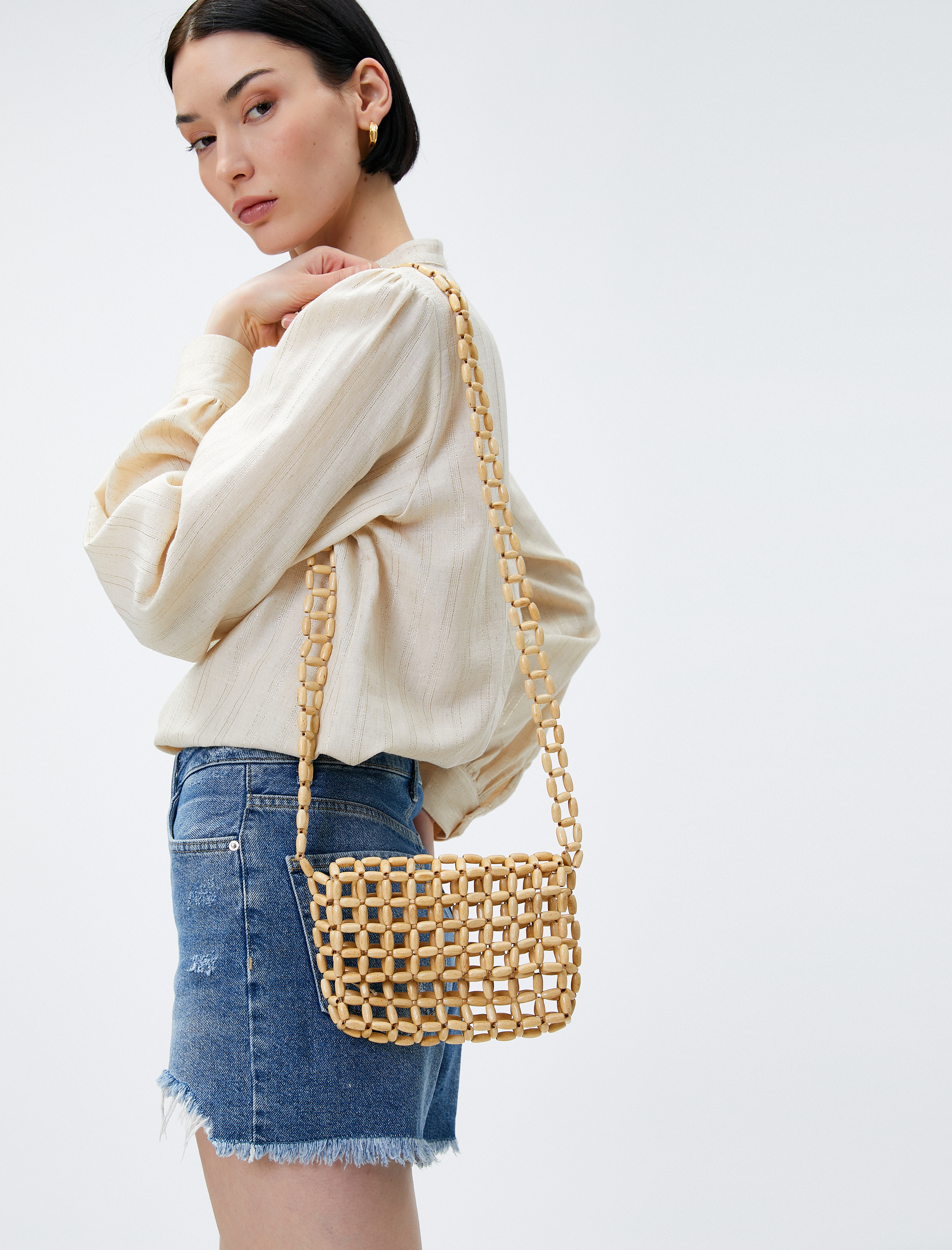  Kadın Çapraz Çanta Ahşap Boncuk Detaylı