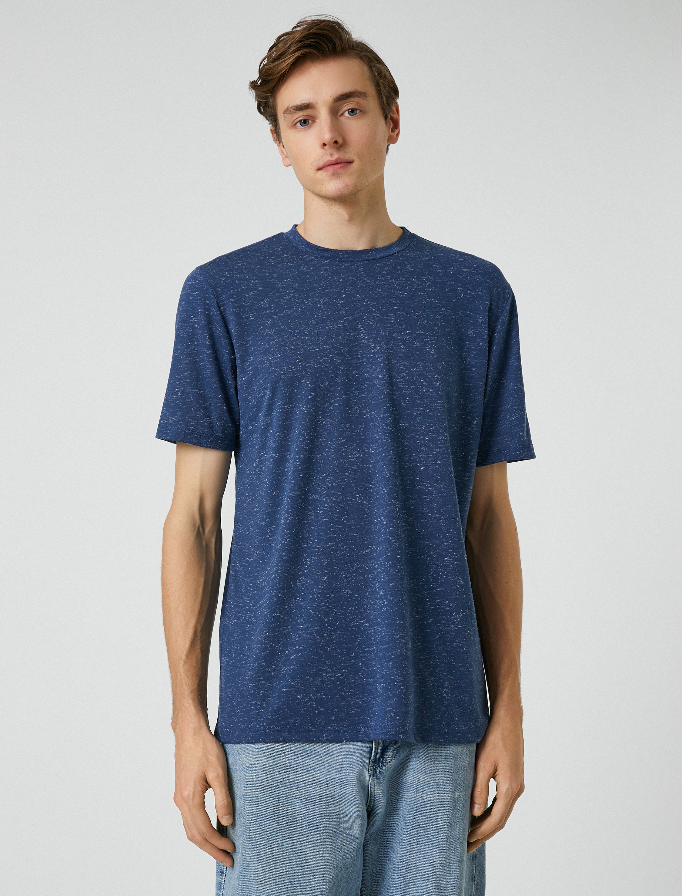   Basic Tişört Bisiklet Yaka Kısa Kollu Dar Kesim