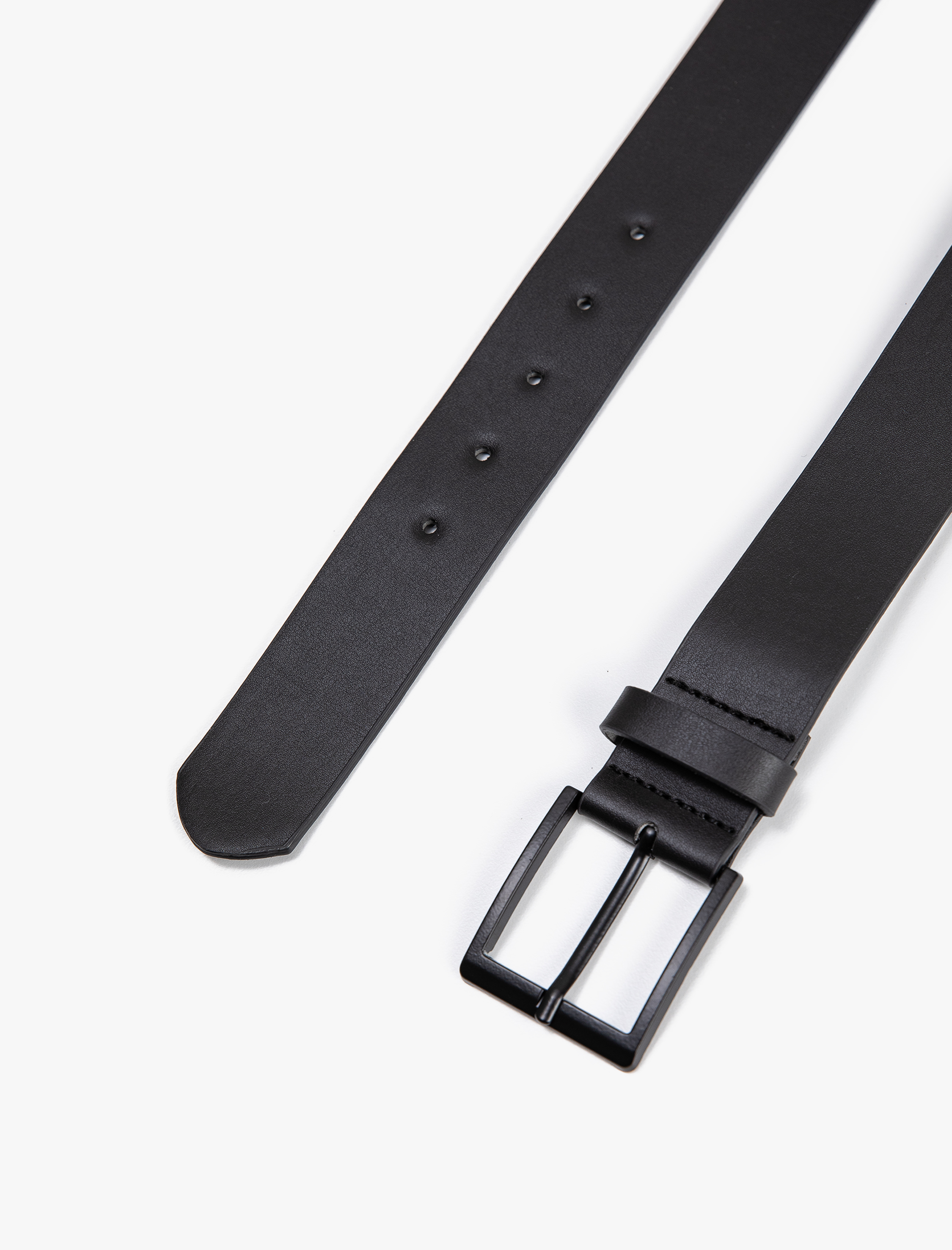  Erkek Kemer Deri Görünümlü Metal Toka Detaylı