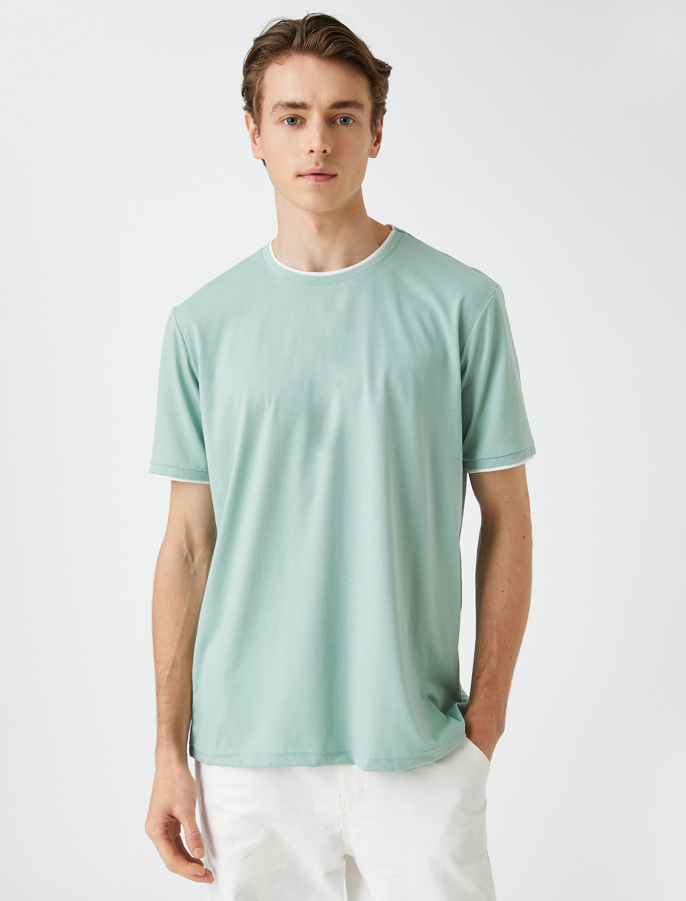   Basic Pamuklu Tişört Bisiklet Yaka Kısa Kollu