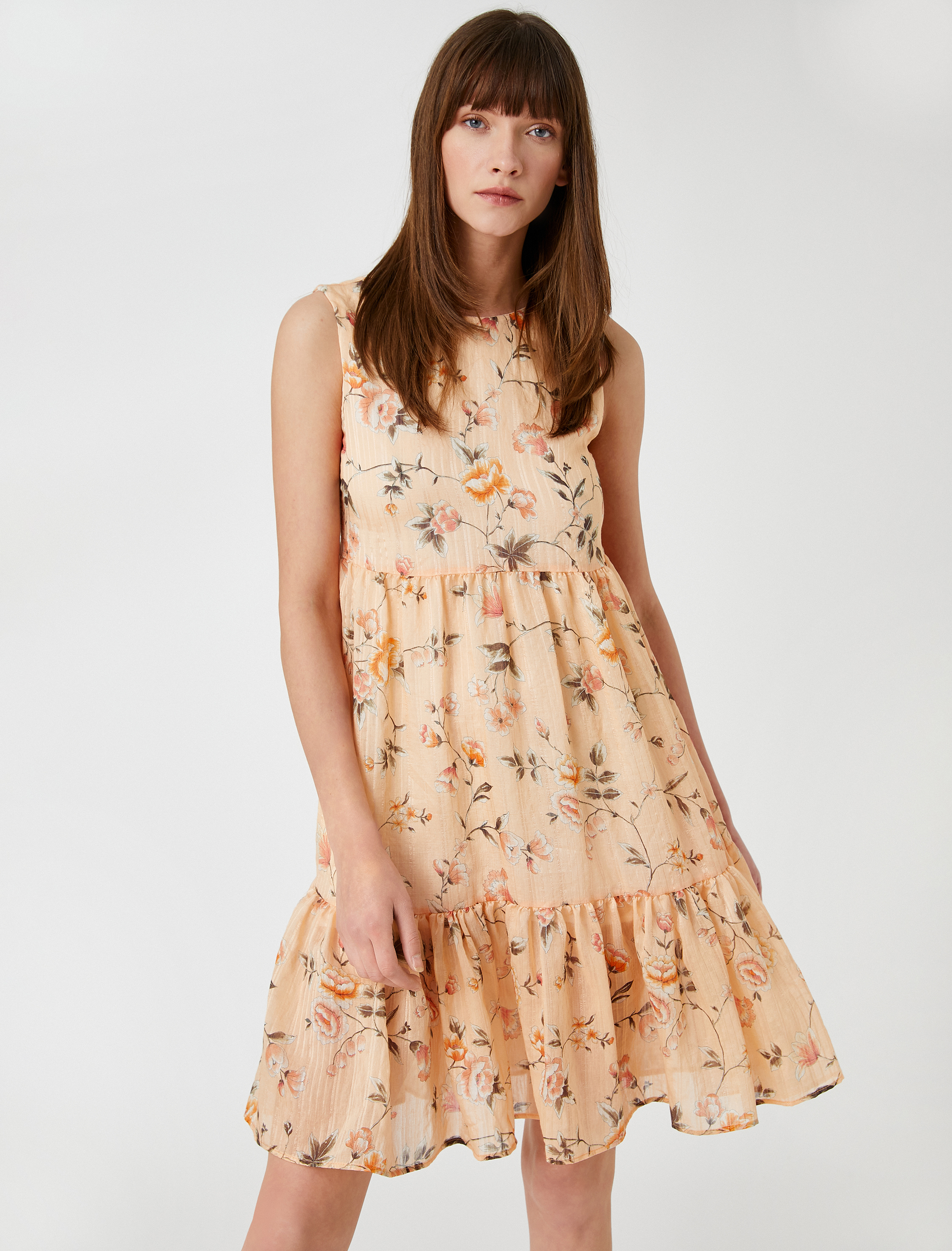   Kısa Çiçekli Elbise Kolsuz Yuvarlak Yaka