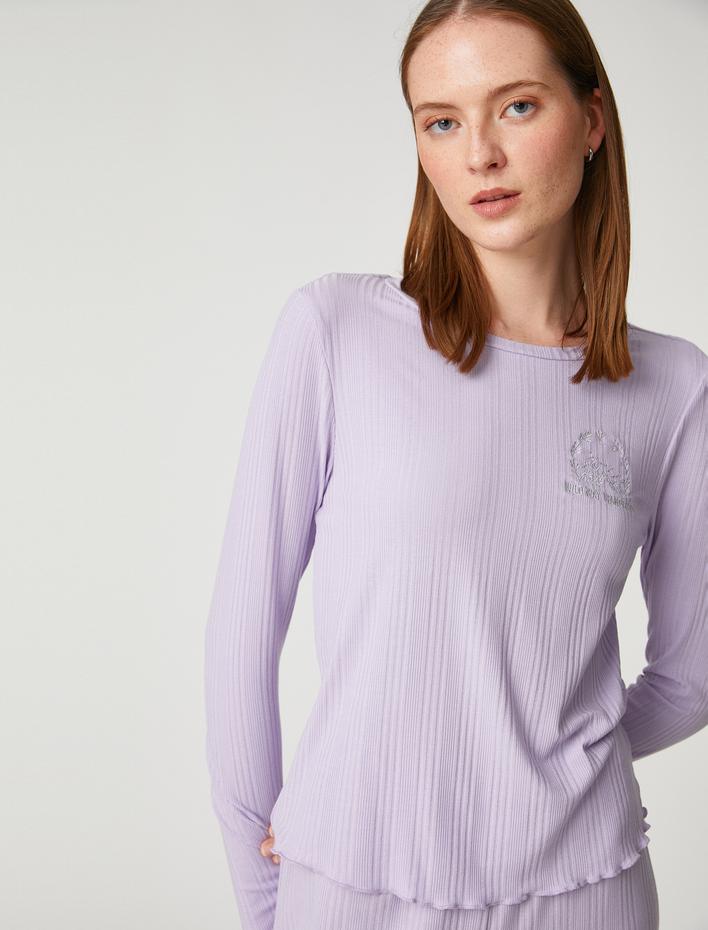 Pijama Üstü Uzun Kollu Dokulu Nakışlı