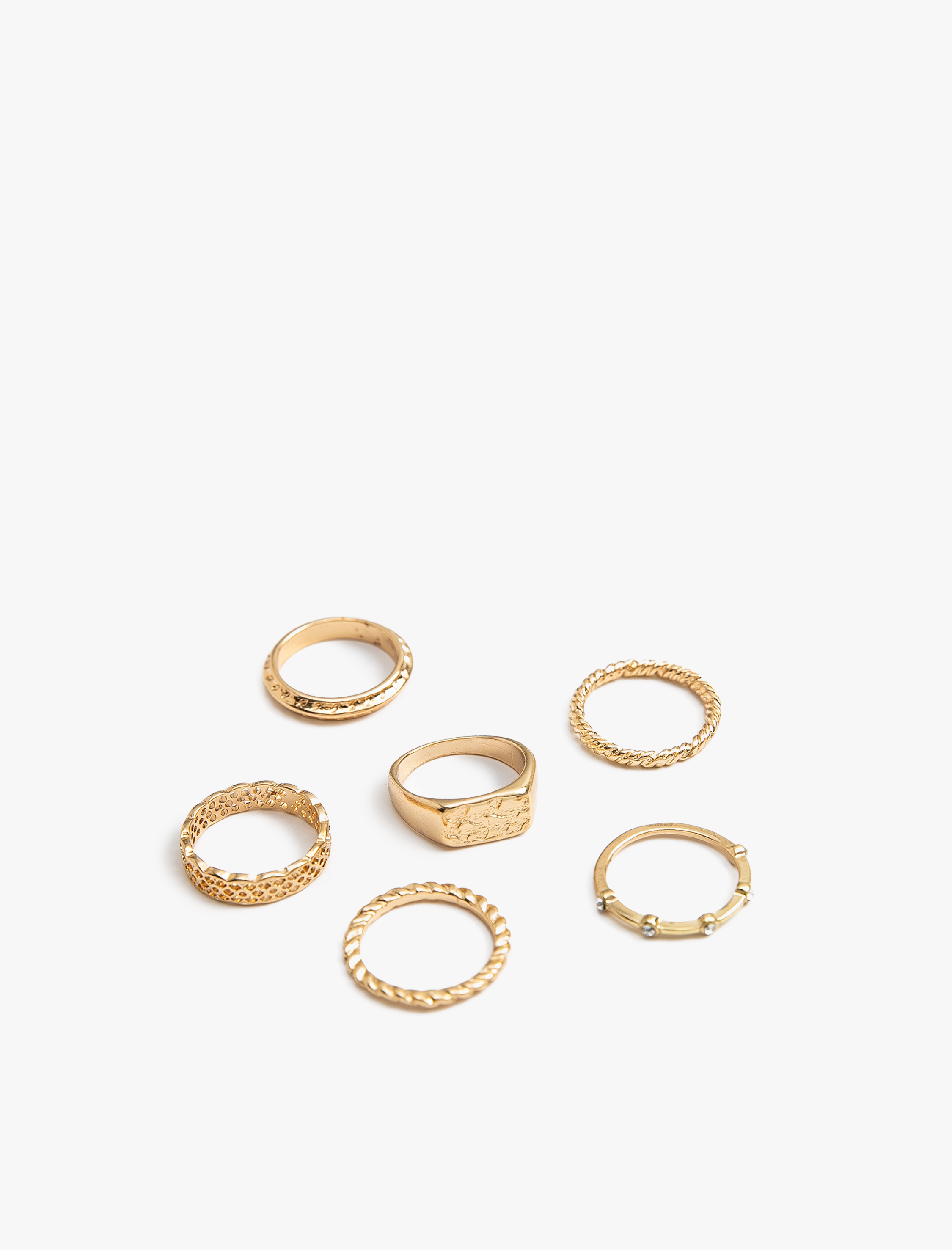  Kadın 6'lı Yüzük Seti Farklı Şekillerde