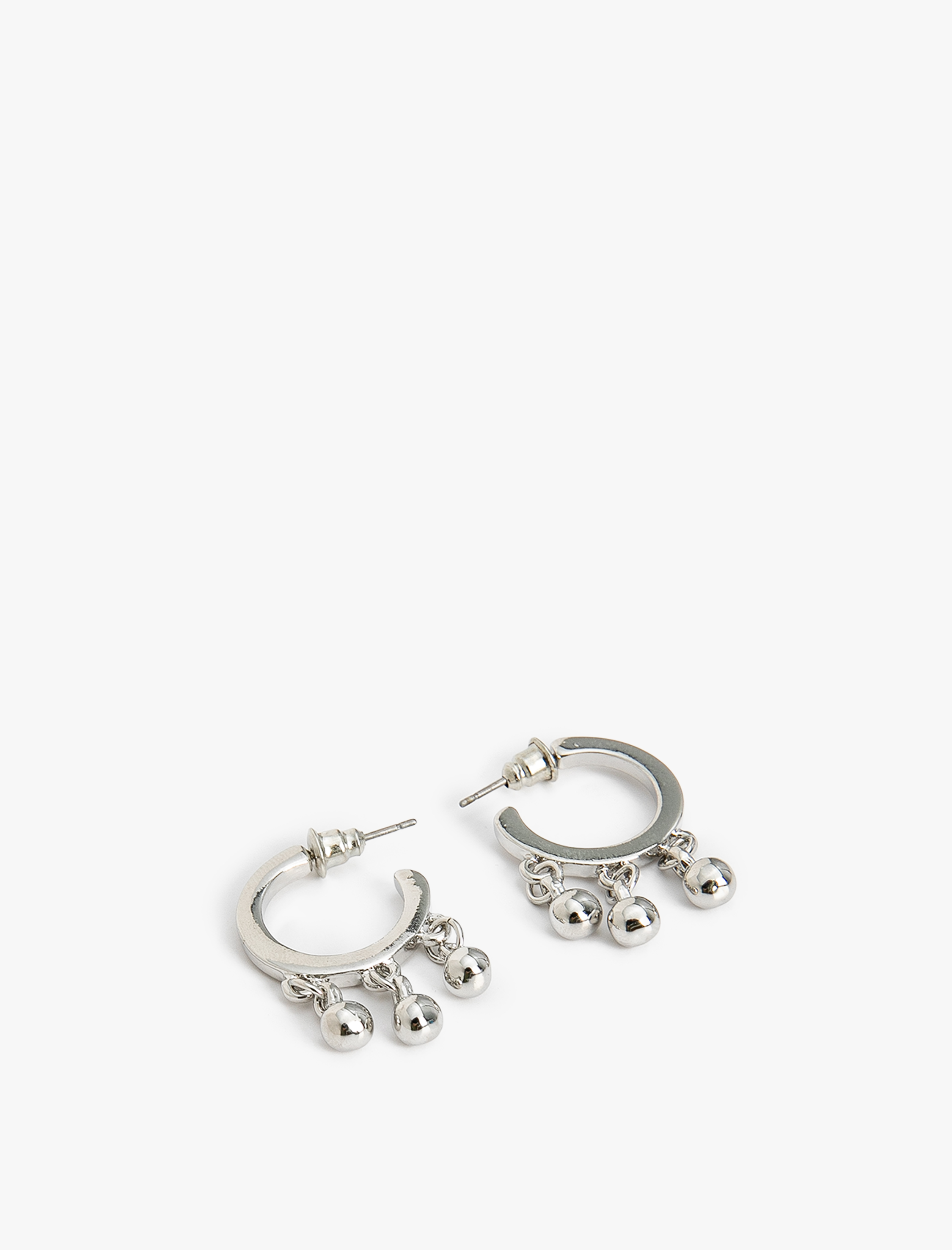  Kadın Küpe Top Detaylı Yarım Halka