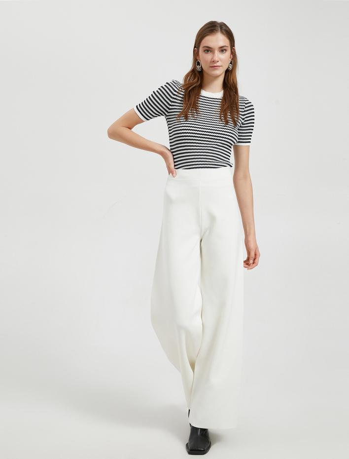  Dar Kesim Triko Kazak Kısa Kollu Yuvarlak Yaka