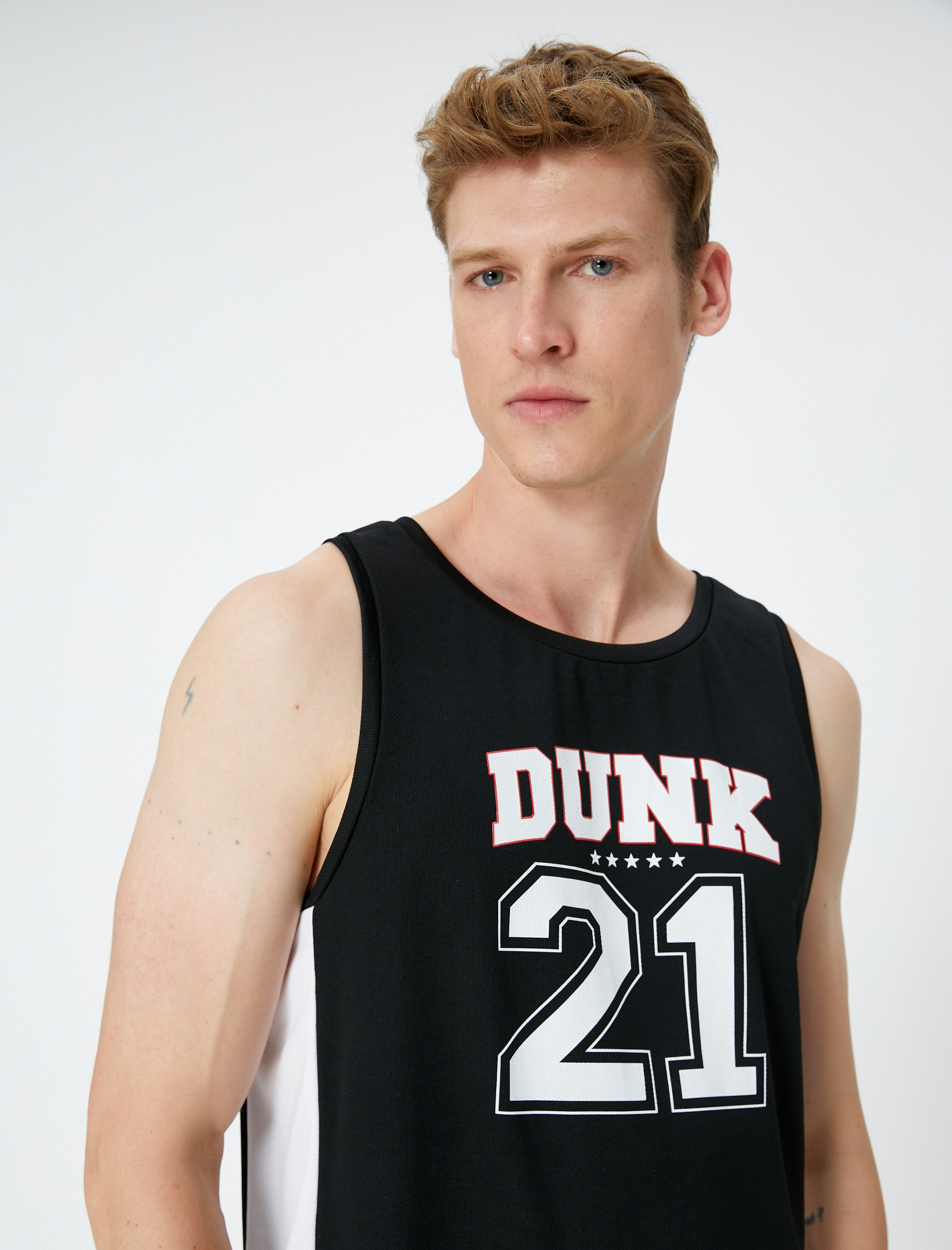   Sporcu Atleti Kolej Baskılı Kolsuz Bisiklet Yaka