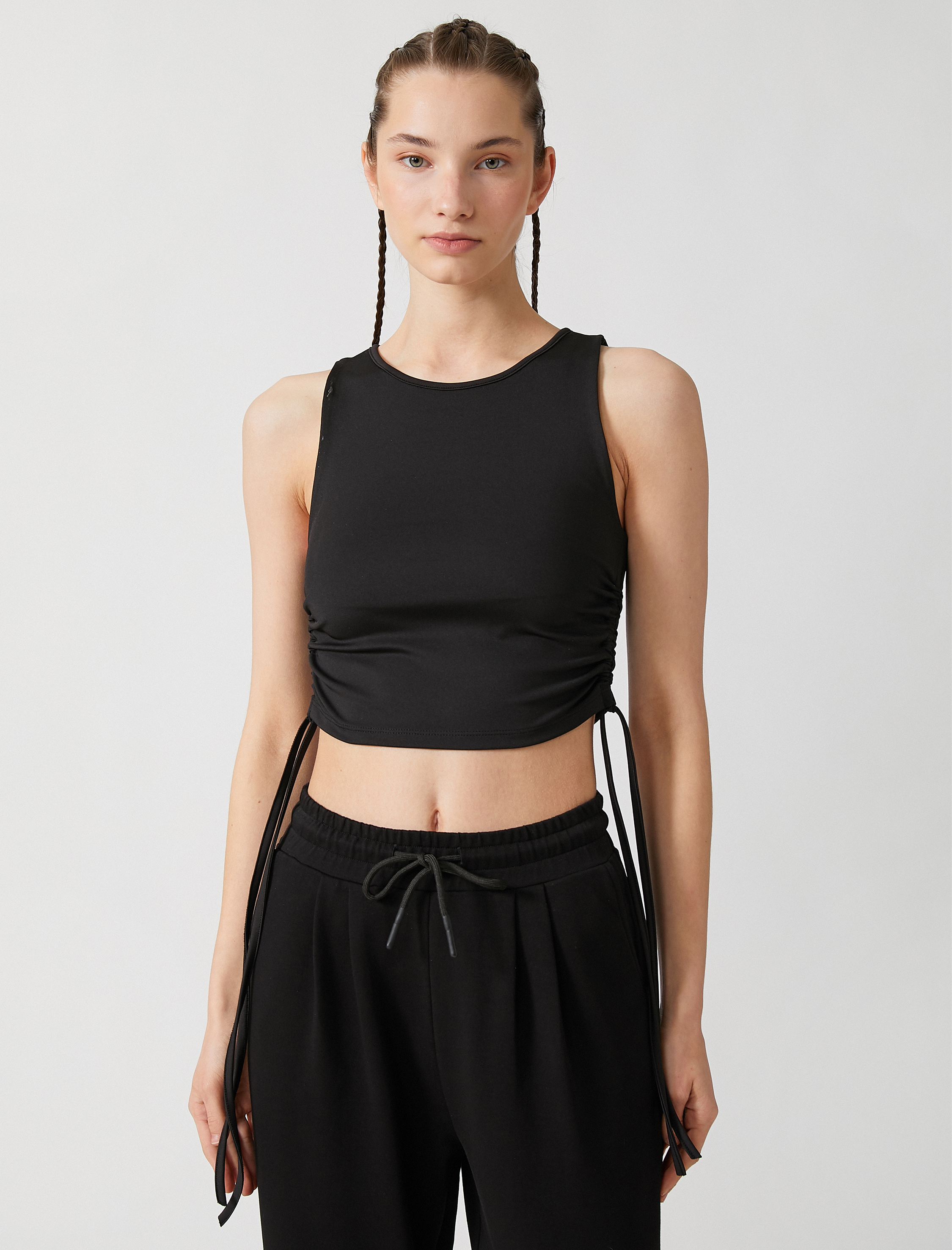   Crop Atlet Büzgülü