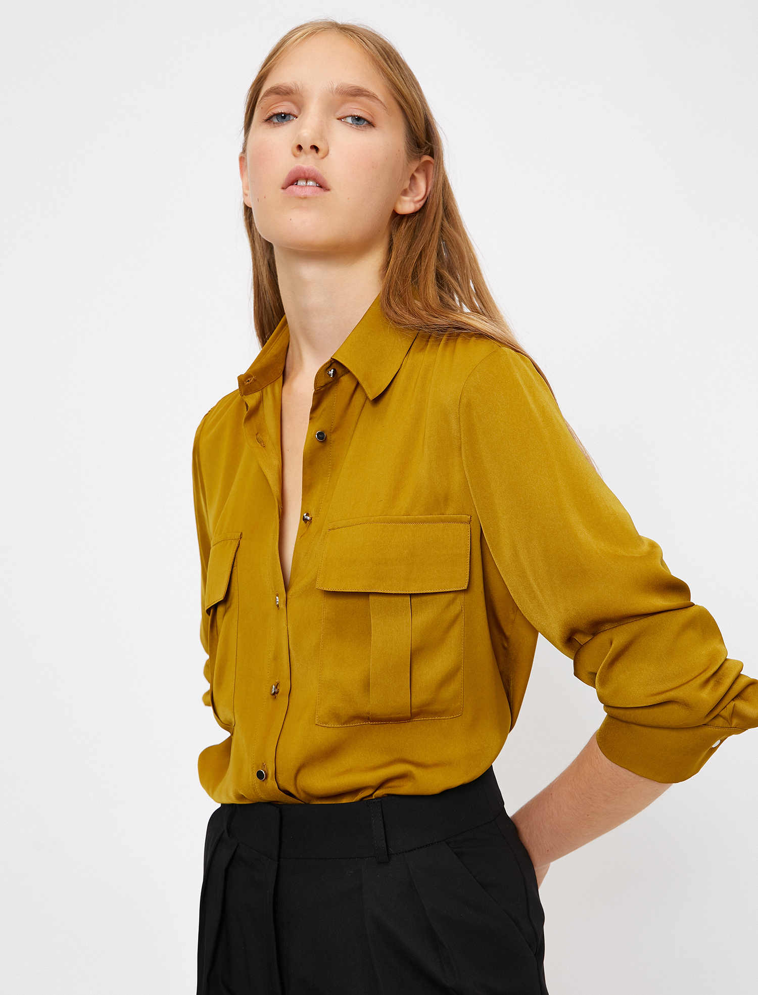   Cep Detaylı Gömlek