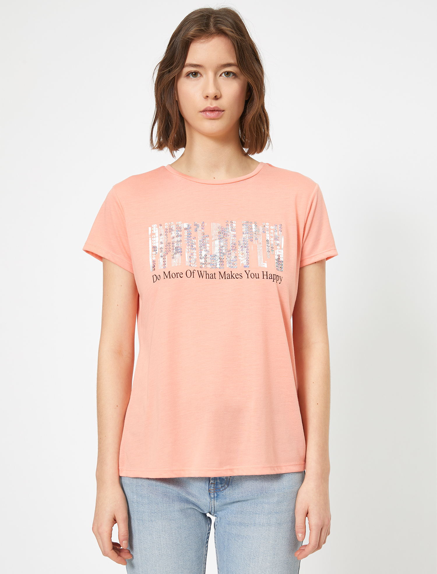   Yazı Baskılı Pul Detaylı Tişört