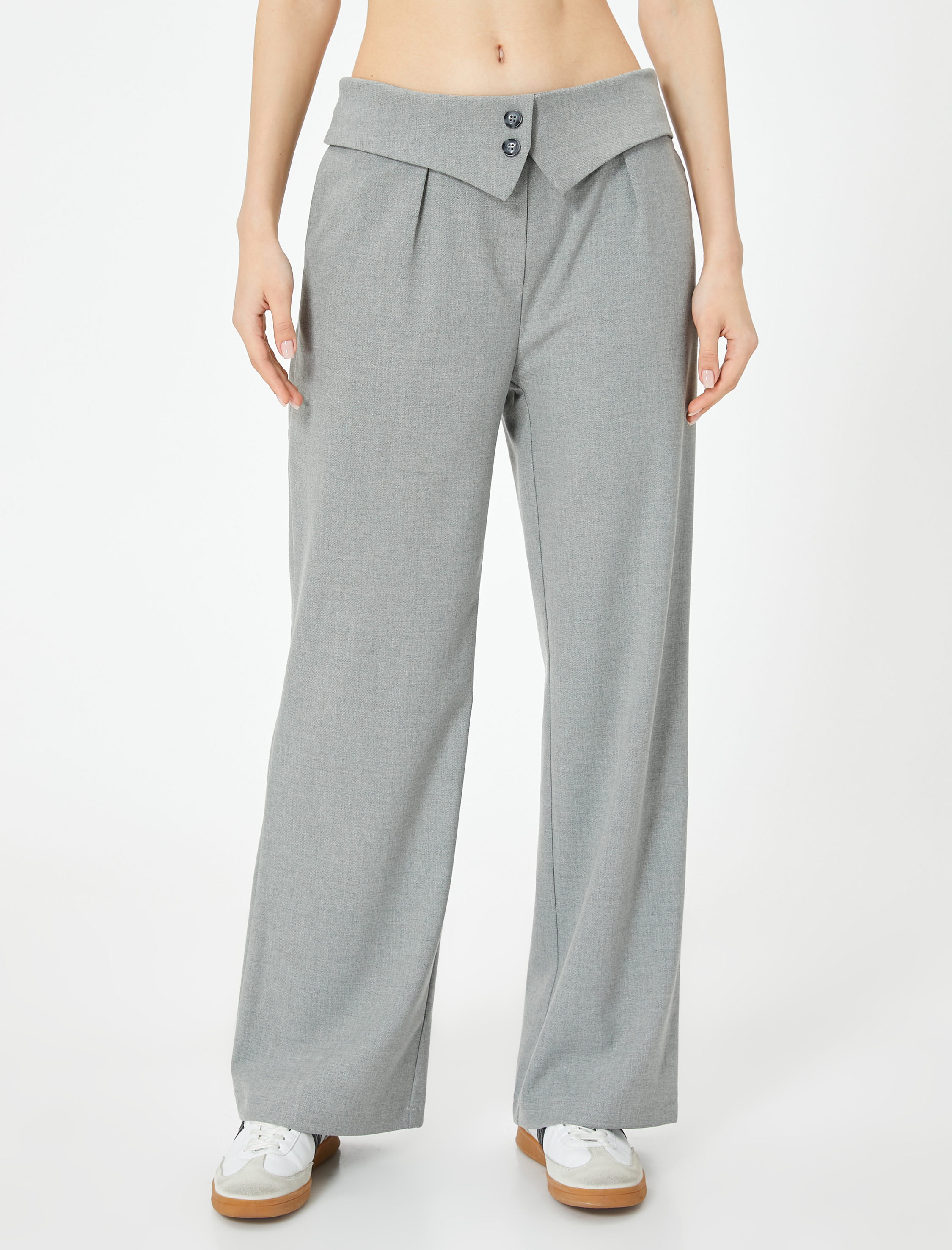   Beli Katlama Detaylı Bol Paça Kumaş Pantolon Cepli