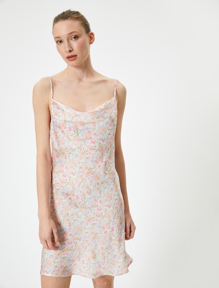  Saten Çiçekli Gecelik Askılı Degaje Yaka