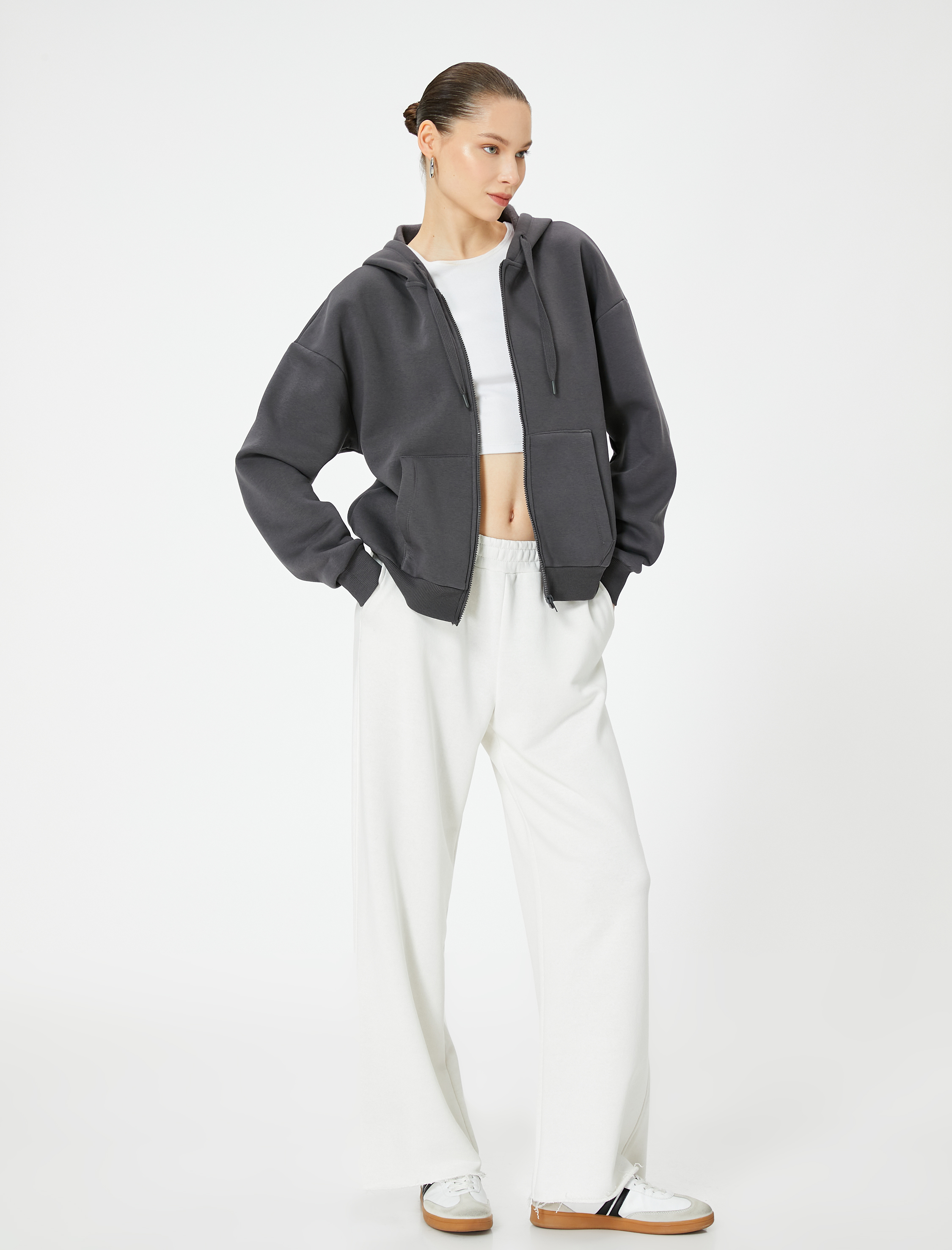 Şardonlu Kapüşonlu Oversize Kanguru Cepli Sweatshirt