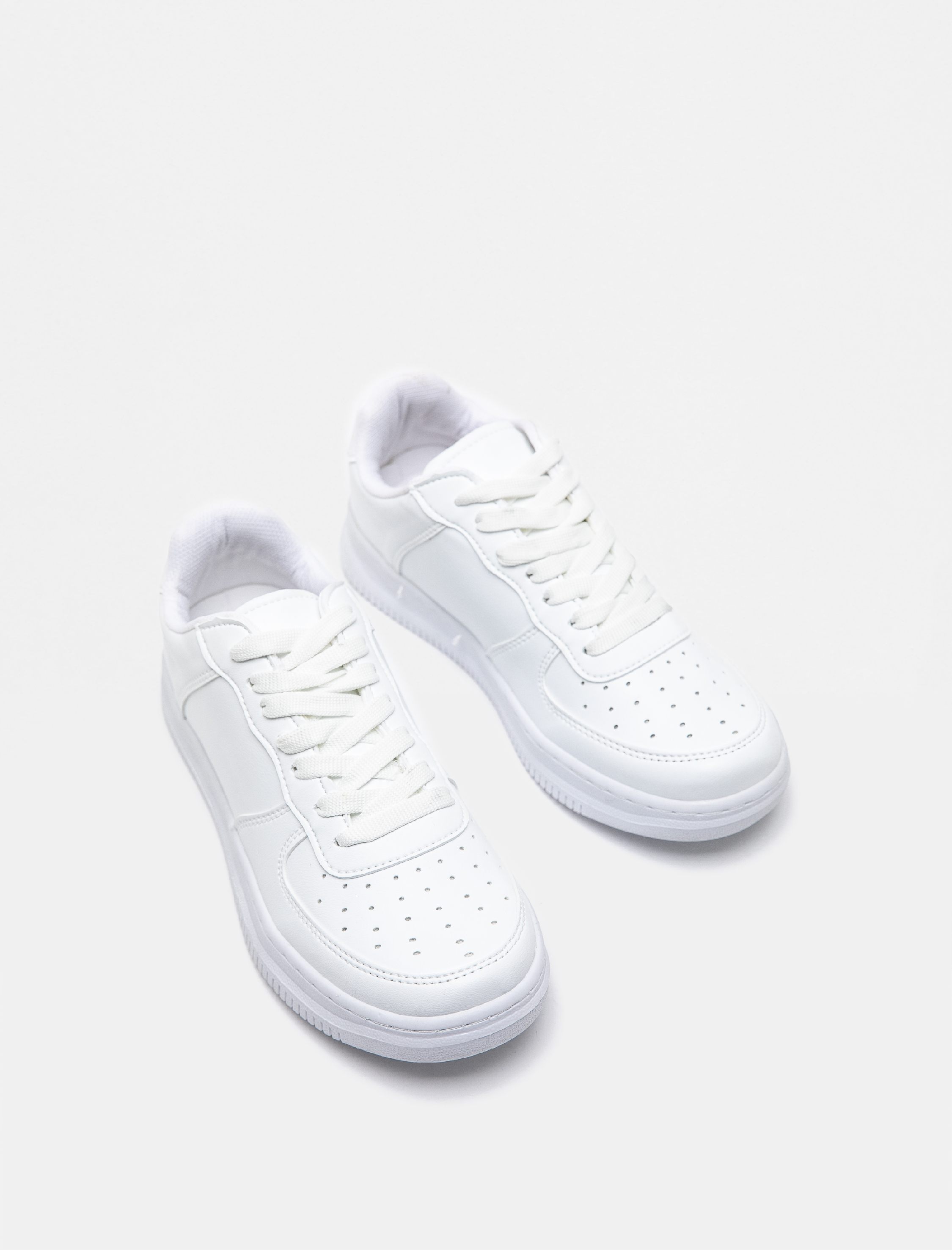  Kadın Bağcıklı Spor Ayakkabı