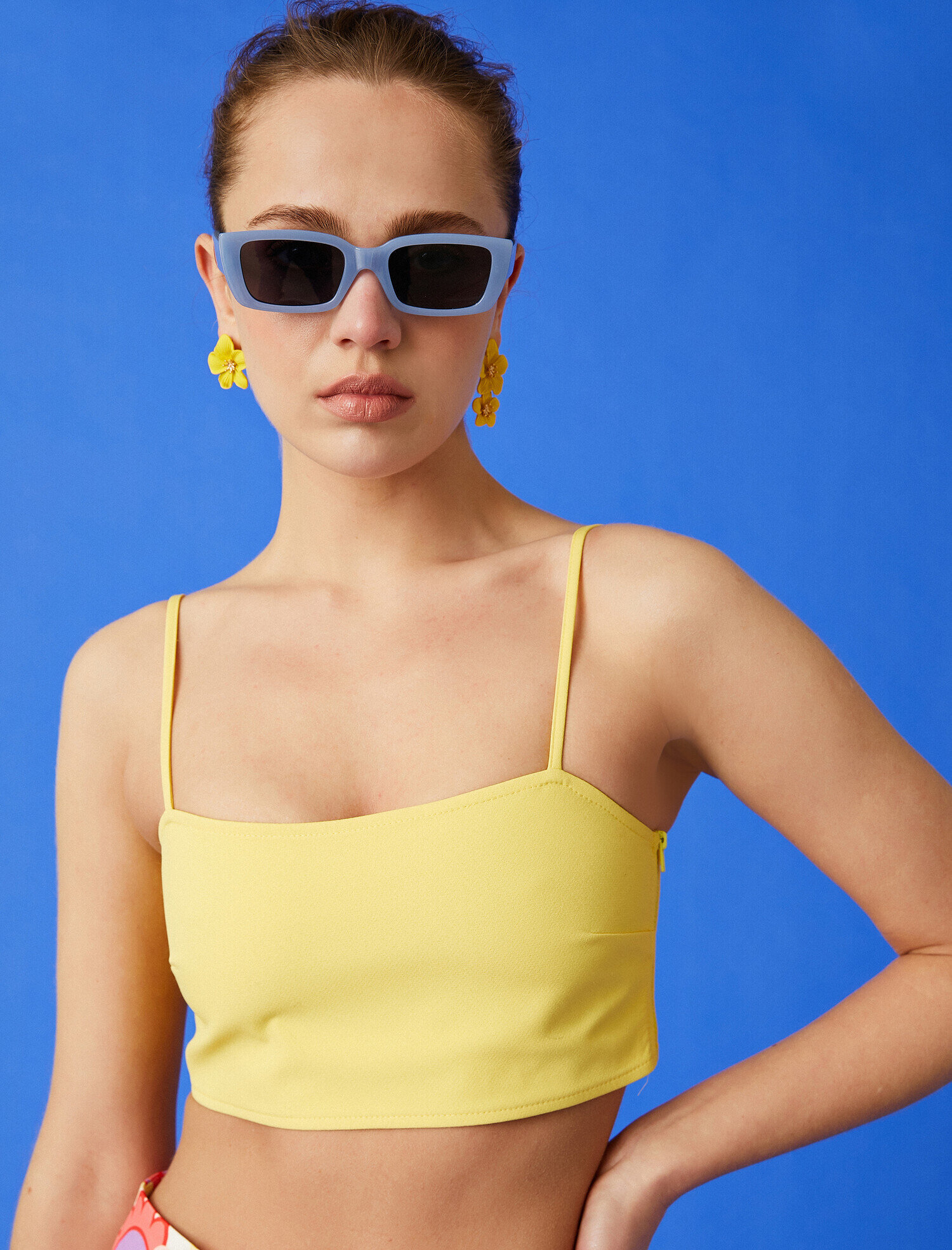   Crop Atlet İnce Askılı U Yaka