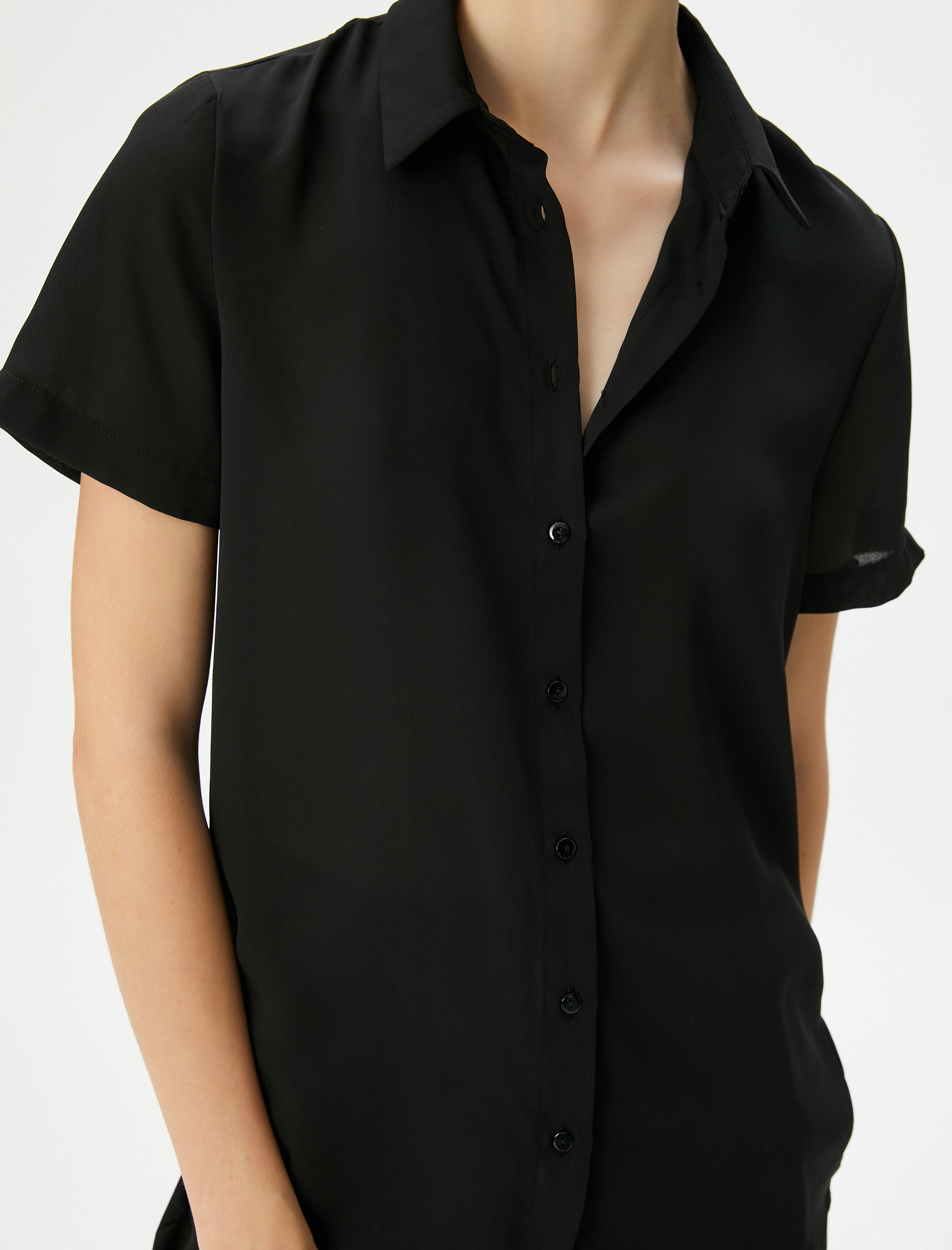   Şifon Gömlek Kısa Kollu Klasik Yaka