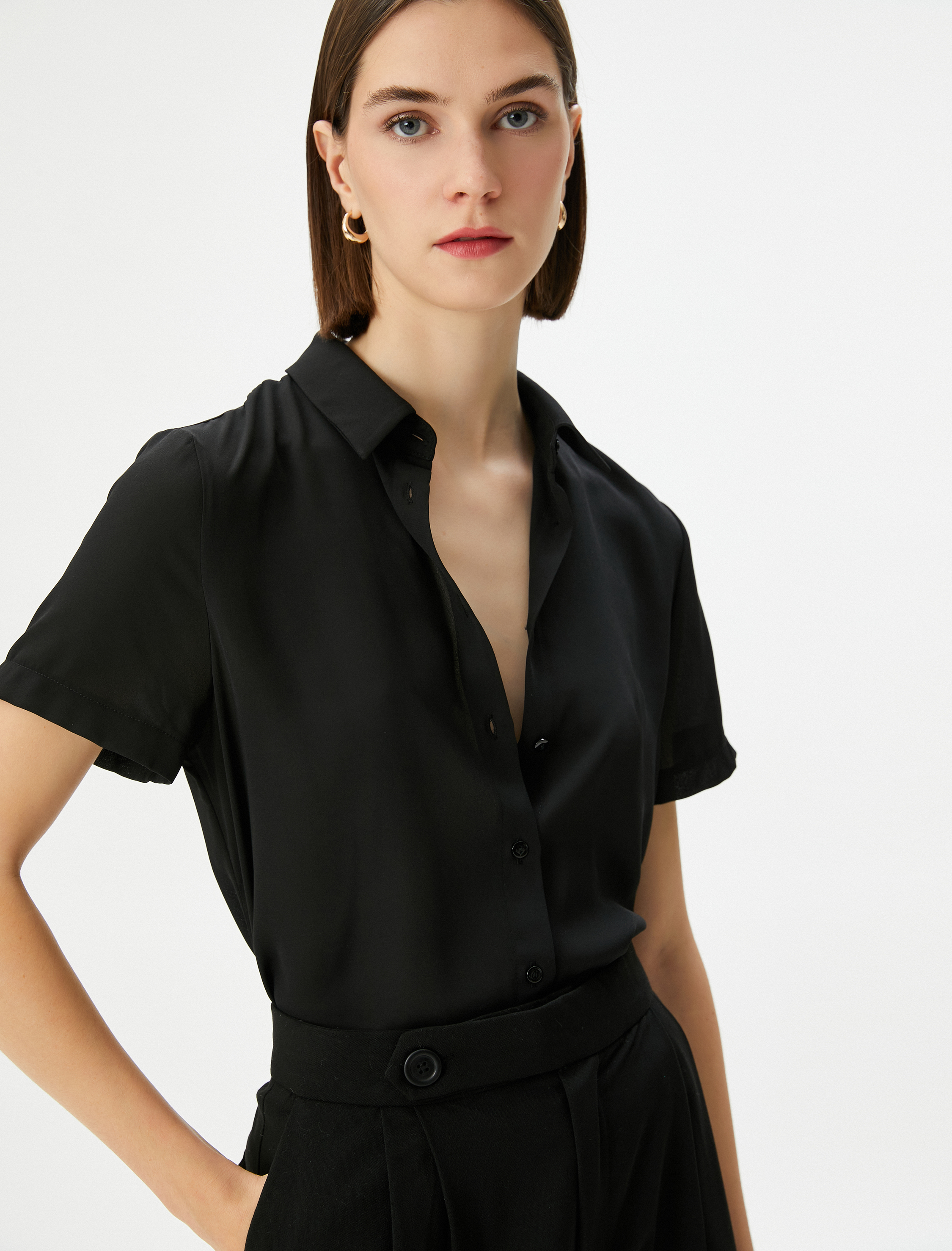   Şifon Gömlek Kısa Kollu Klasik Yaka