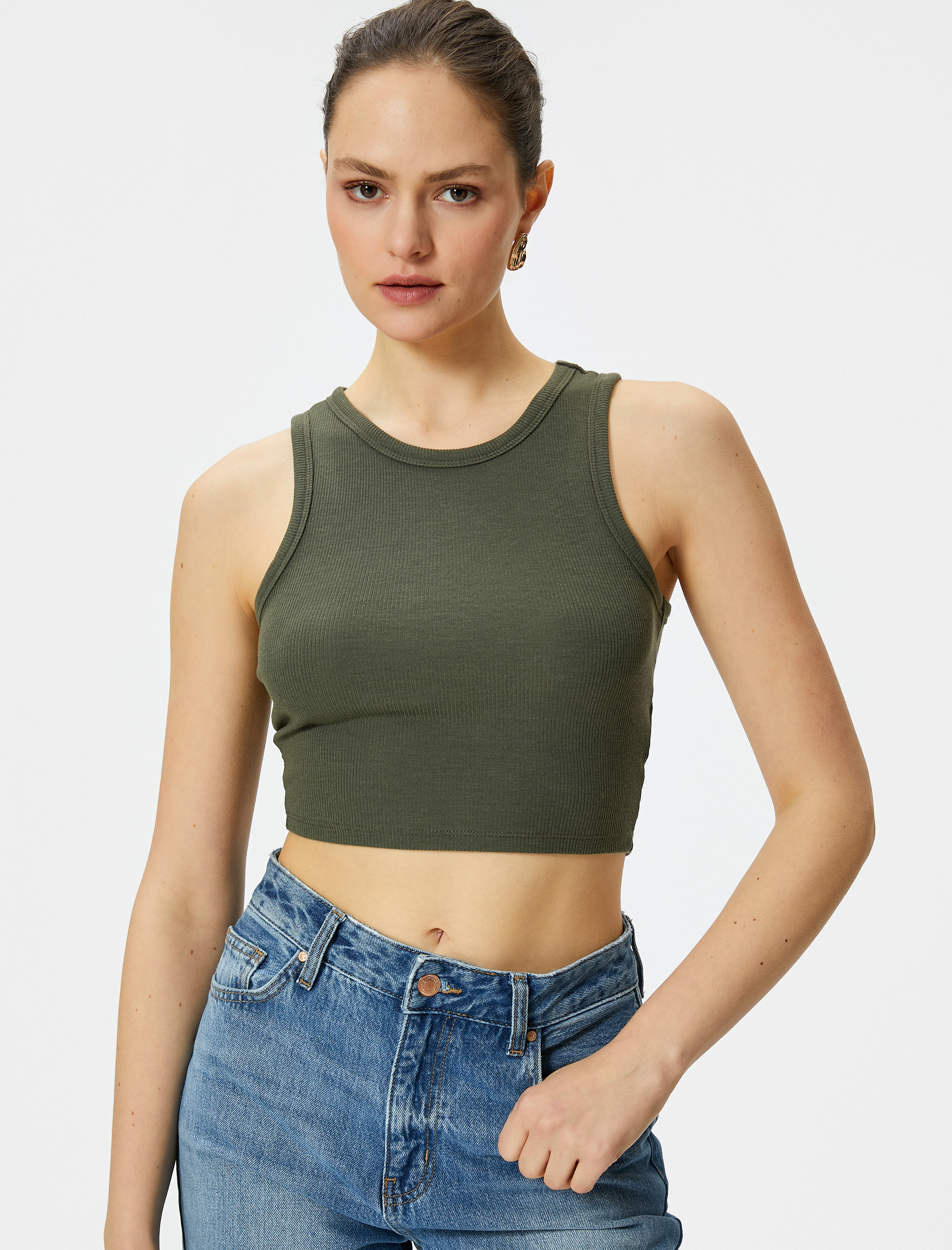   Halter Yaka Atlet Crop Ribanalı Kolsuz