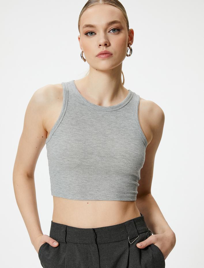  Halter Yaka Atlet Crop Ribanalı Kolsuz