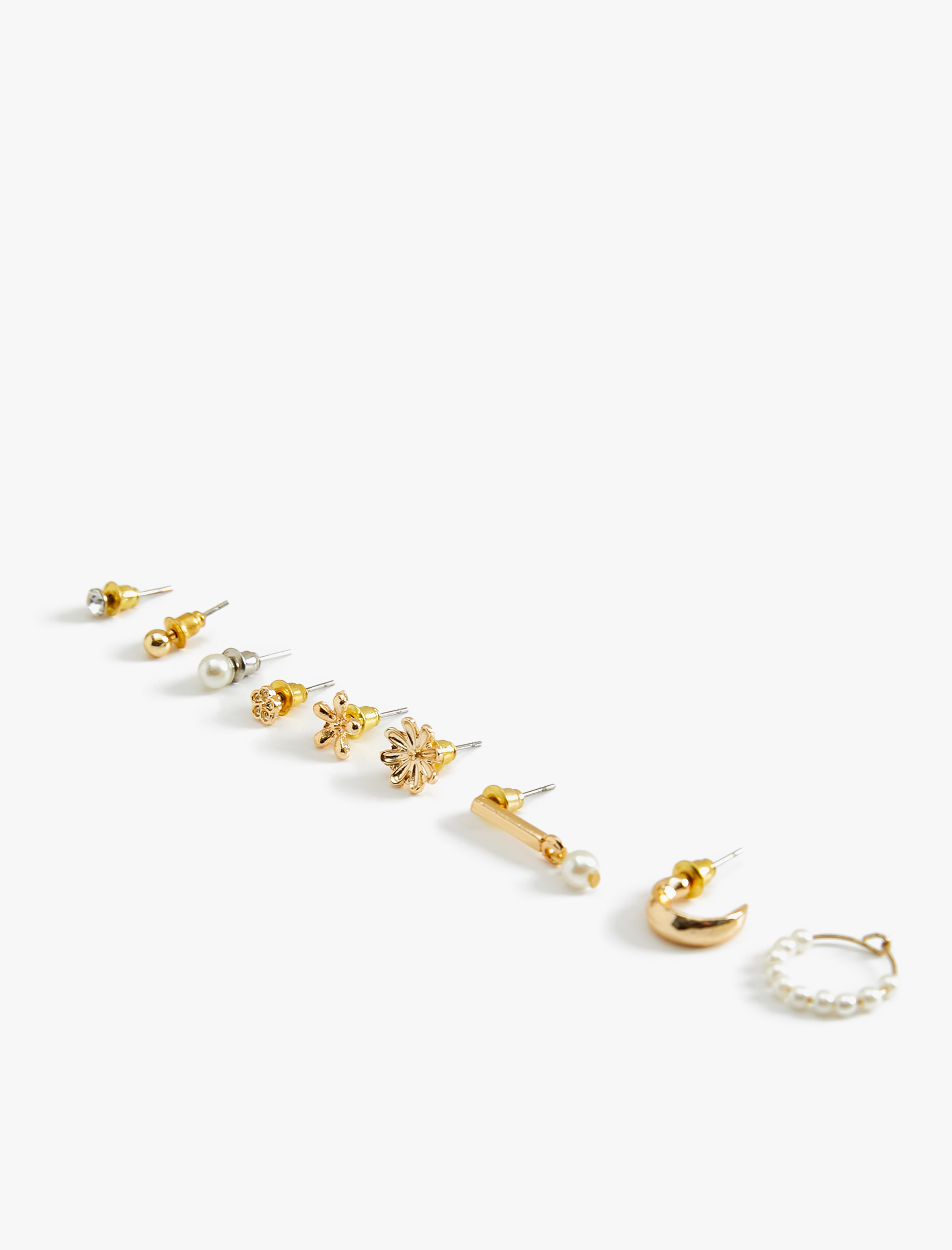  Kadın İnci ve Taş Detaylı Küpe Seti 9'lu