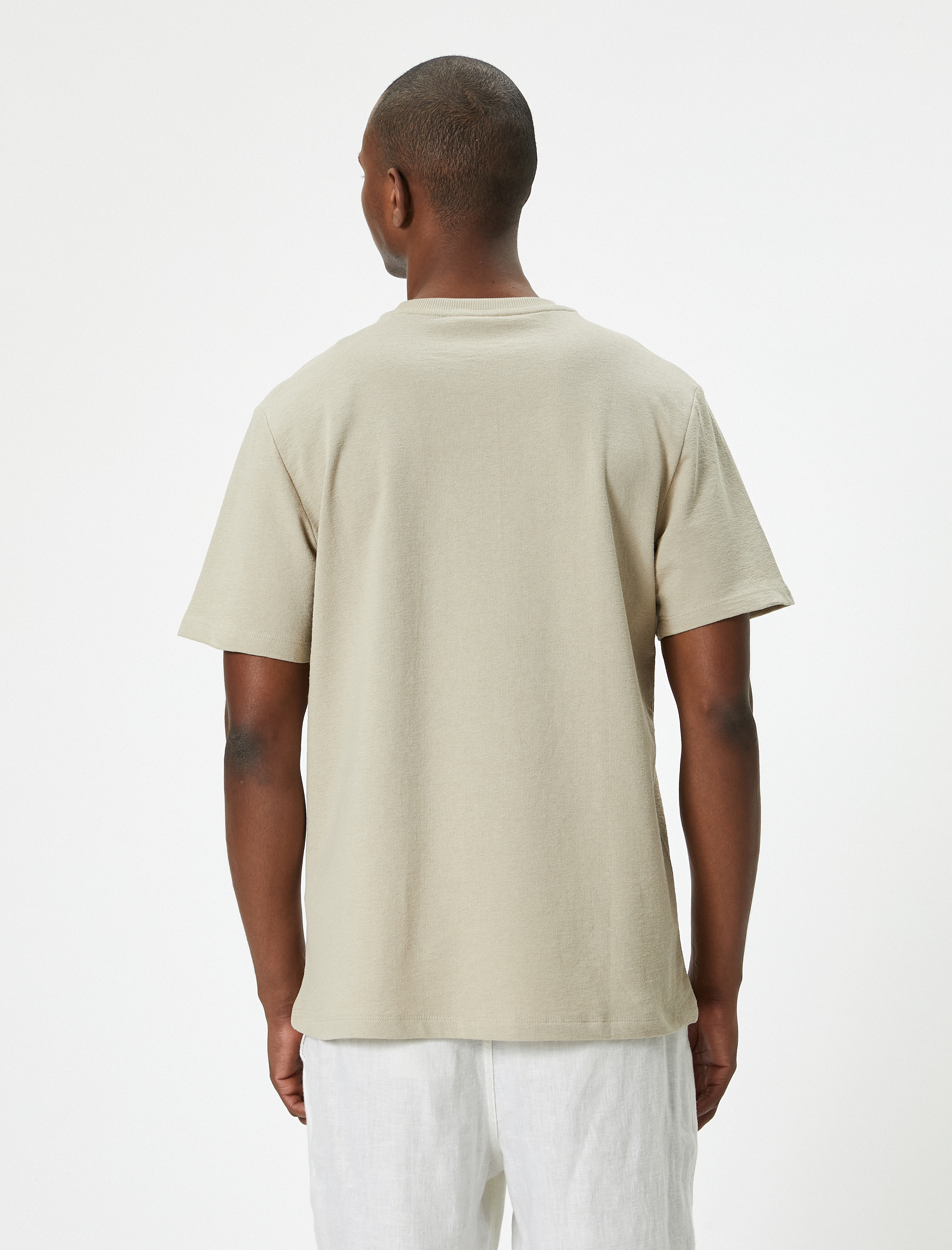   Basic Tişört Dokulu Etiket Baskılı Bisiklet Yaka Kısa Kollu